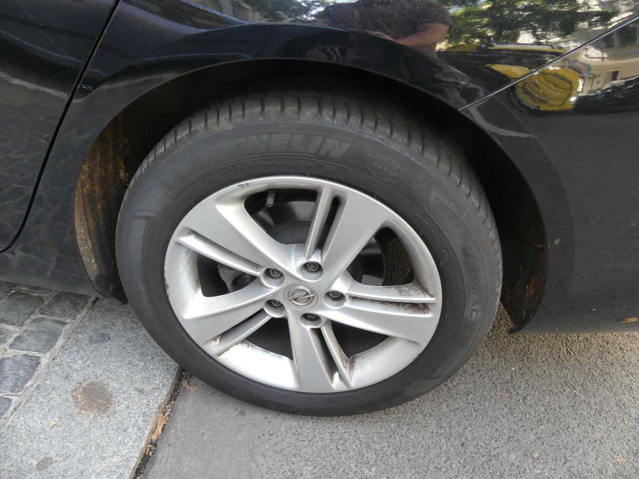 Opel Insignia ST 1.5 D Business Ed. Navi LED PDC SHZ 12