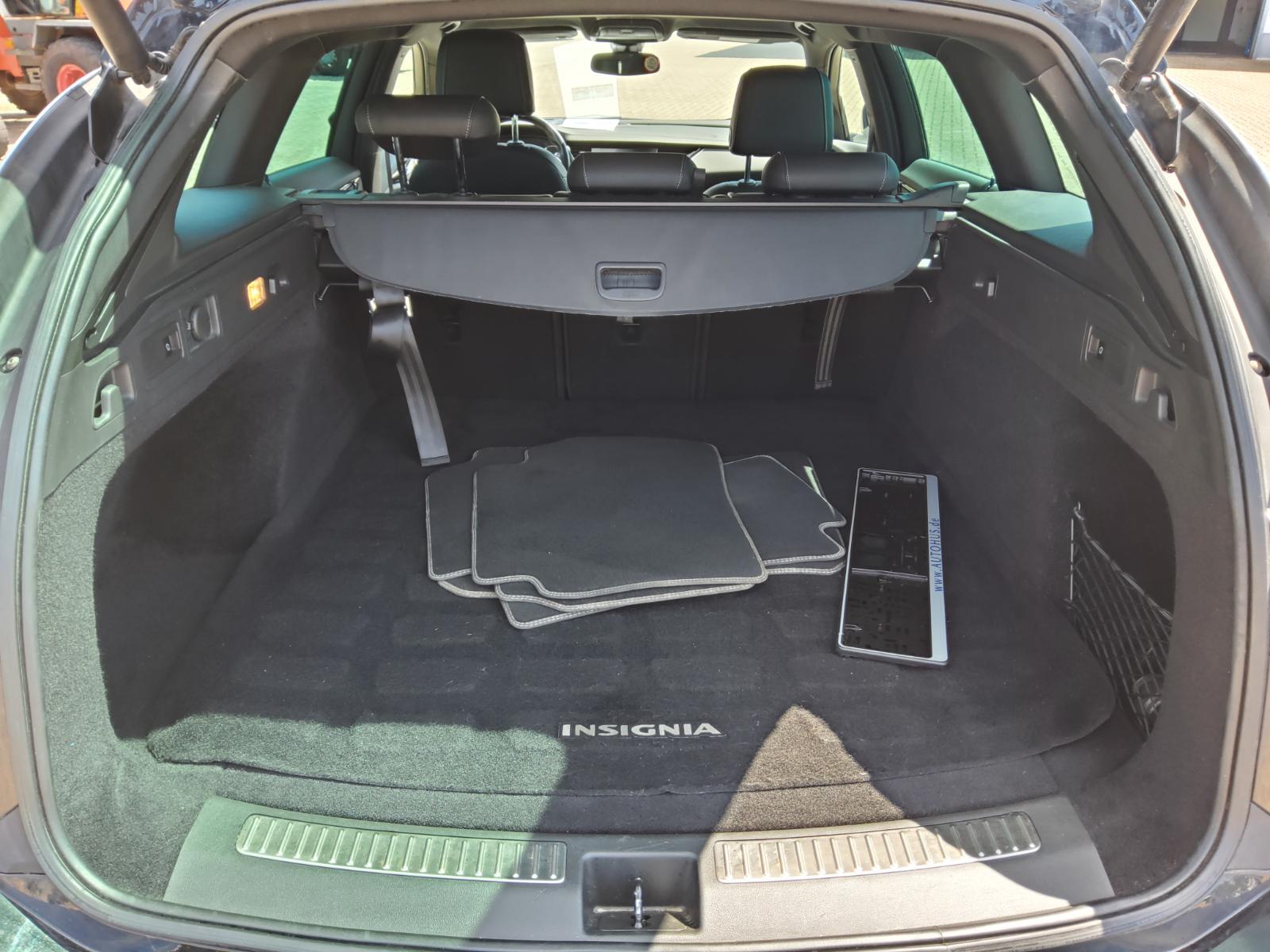 Opel Insignia ST 2.0 D Business Elegance T-Leder Navi 11