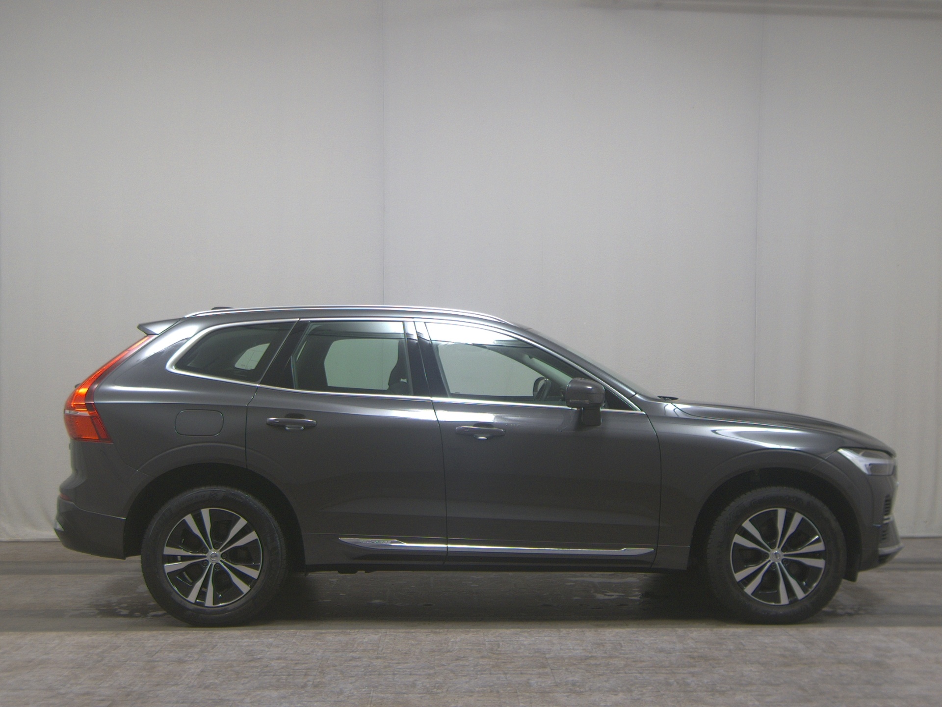 Volvo XC60 T6 AWD Inscription Navi Pano LED AHK Kamera