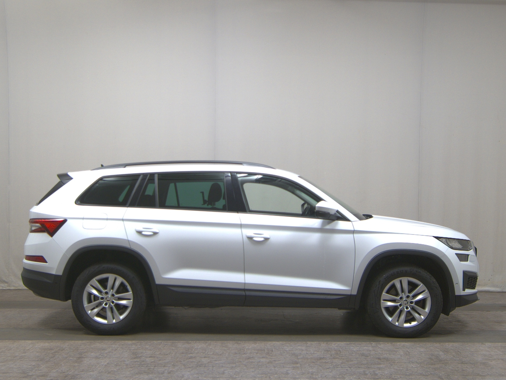 Skoda 2.0 TDI 2.0 TDI Ambition Navi LED Virtual AHK RFK