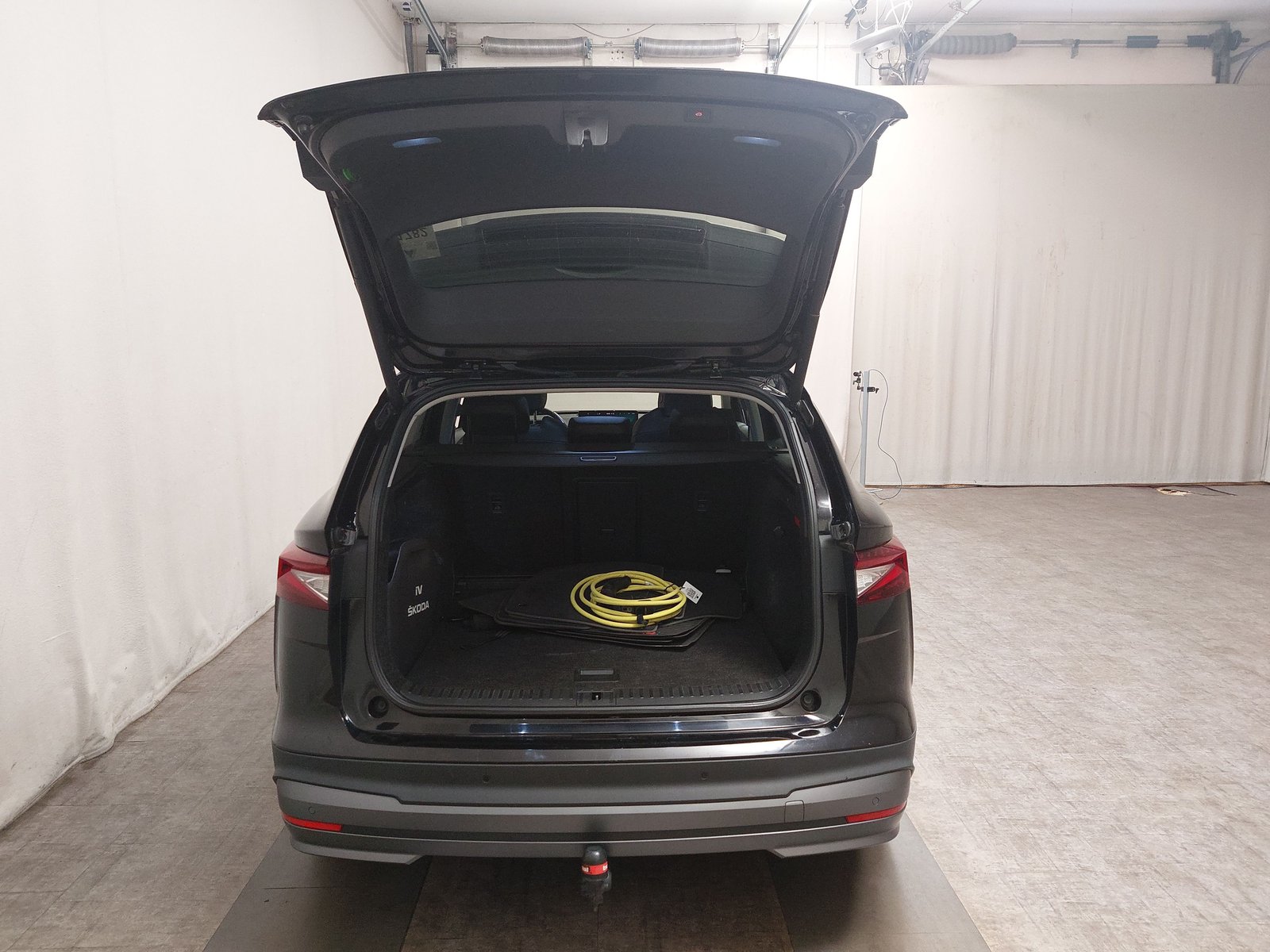 Skoda Enyaq 80 Loft T-Leder Navi LED AHK RFK 17