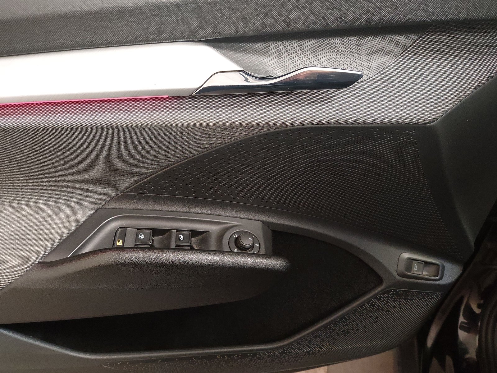 Skoda Enyaq 80 Loft T-Leder Navi LED AHK RFK 5