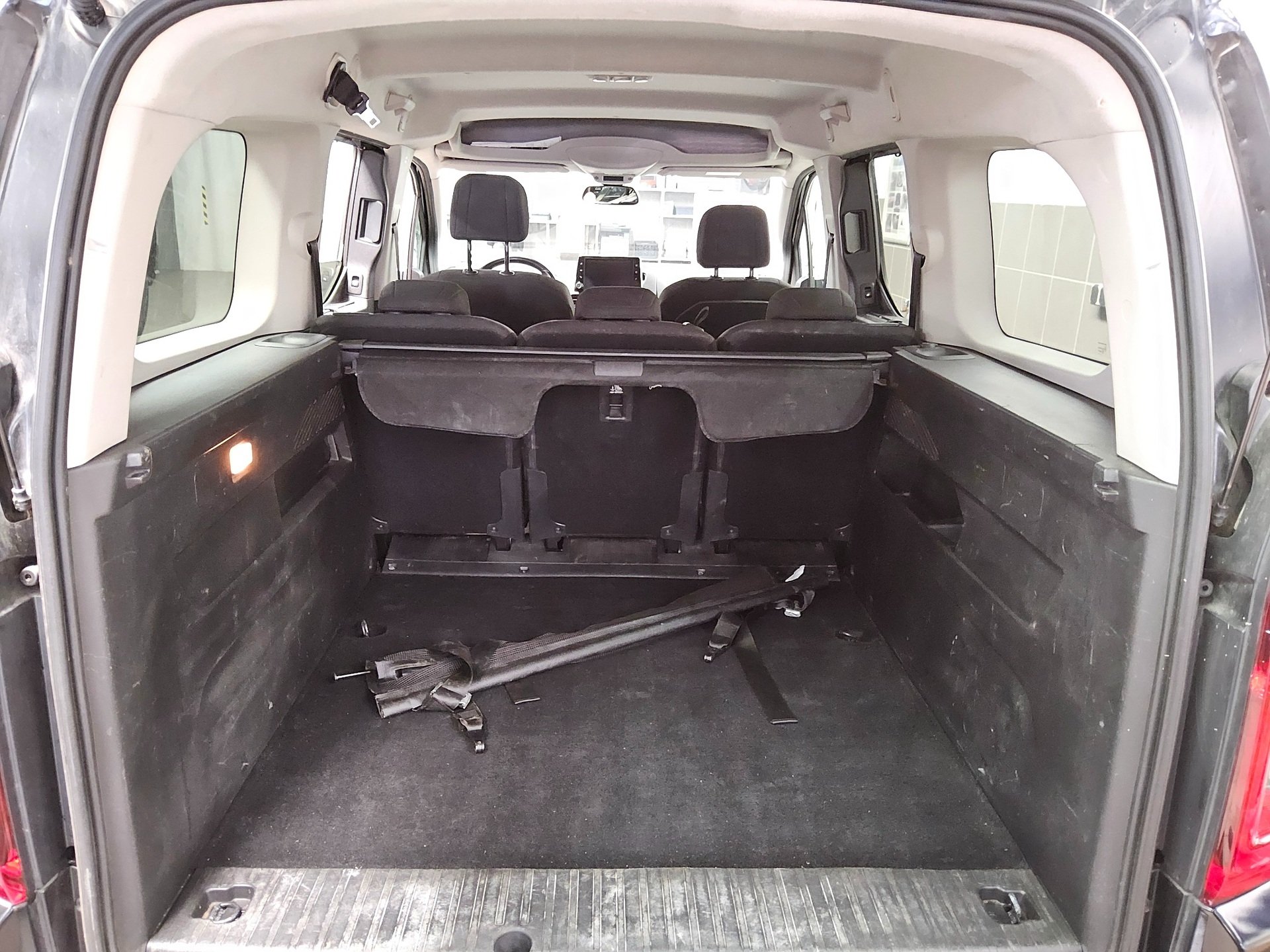 Opel Combo Life 1.5 D Innovation 5-Sitze Navi Ahk RFK 11