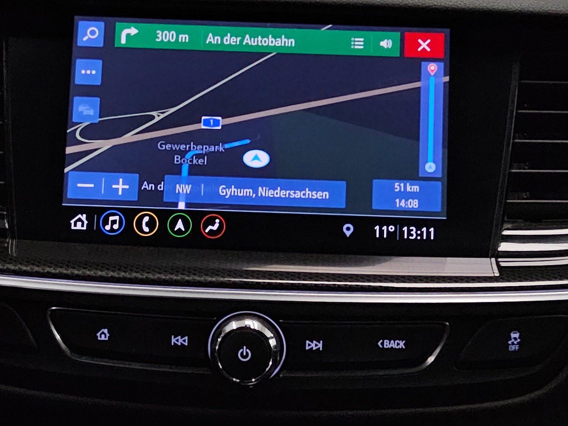 Opel Insignia ST 2.0 D Business Ed. Navi LED Shz AHK PDC 7