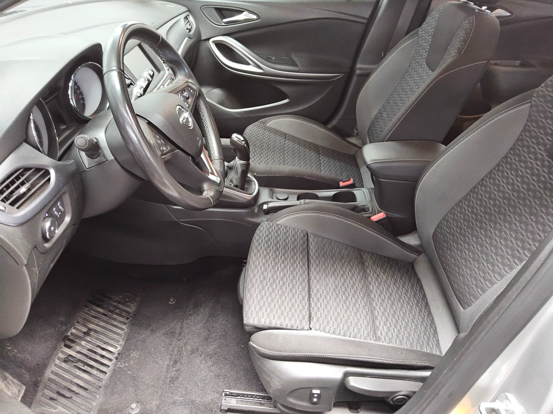 Opel Astra ST 1.5 D Edition Navi LED PDC 8