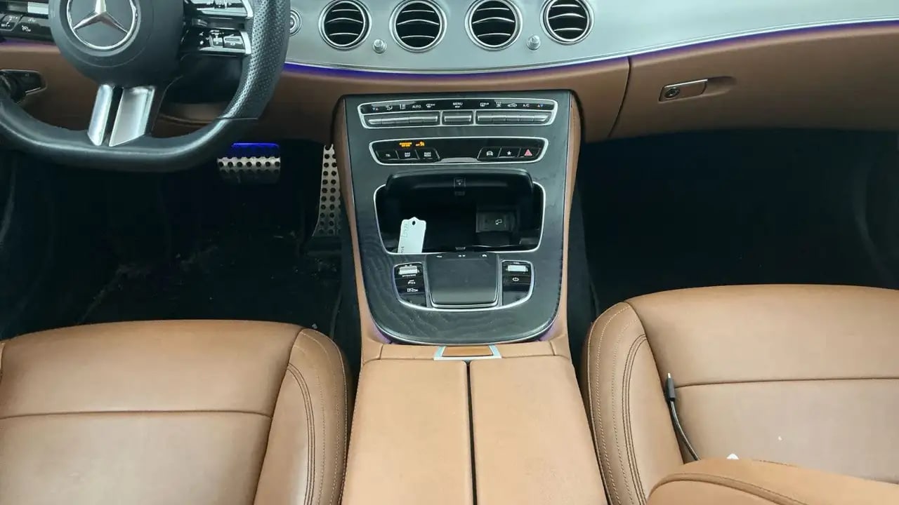 Mercedes-Benz E 300 e AMG Allrad 19*Pano*360*HUD*Distro*Night* 10