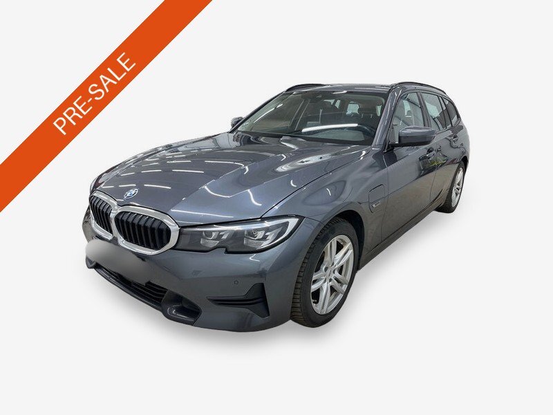 BMW 330e Touring Sport-Line SPORTSITZE KLIMAAUT LED RADIO MFL
