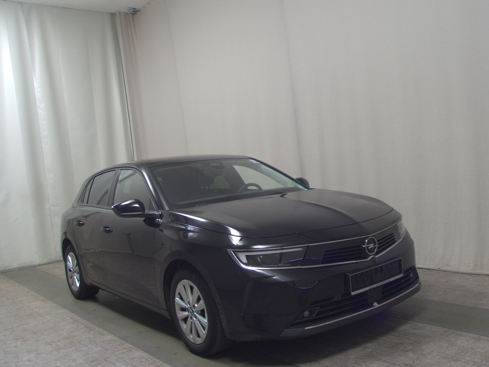 Opel Astra 1.5 D Business Ed. Rückfahrkamera LED SHZ 3