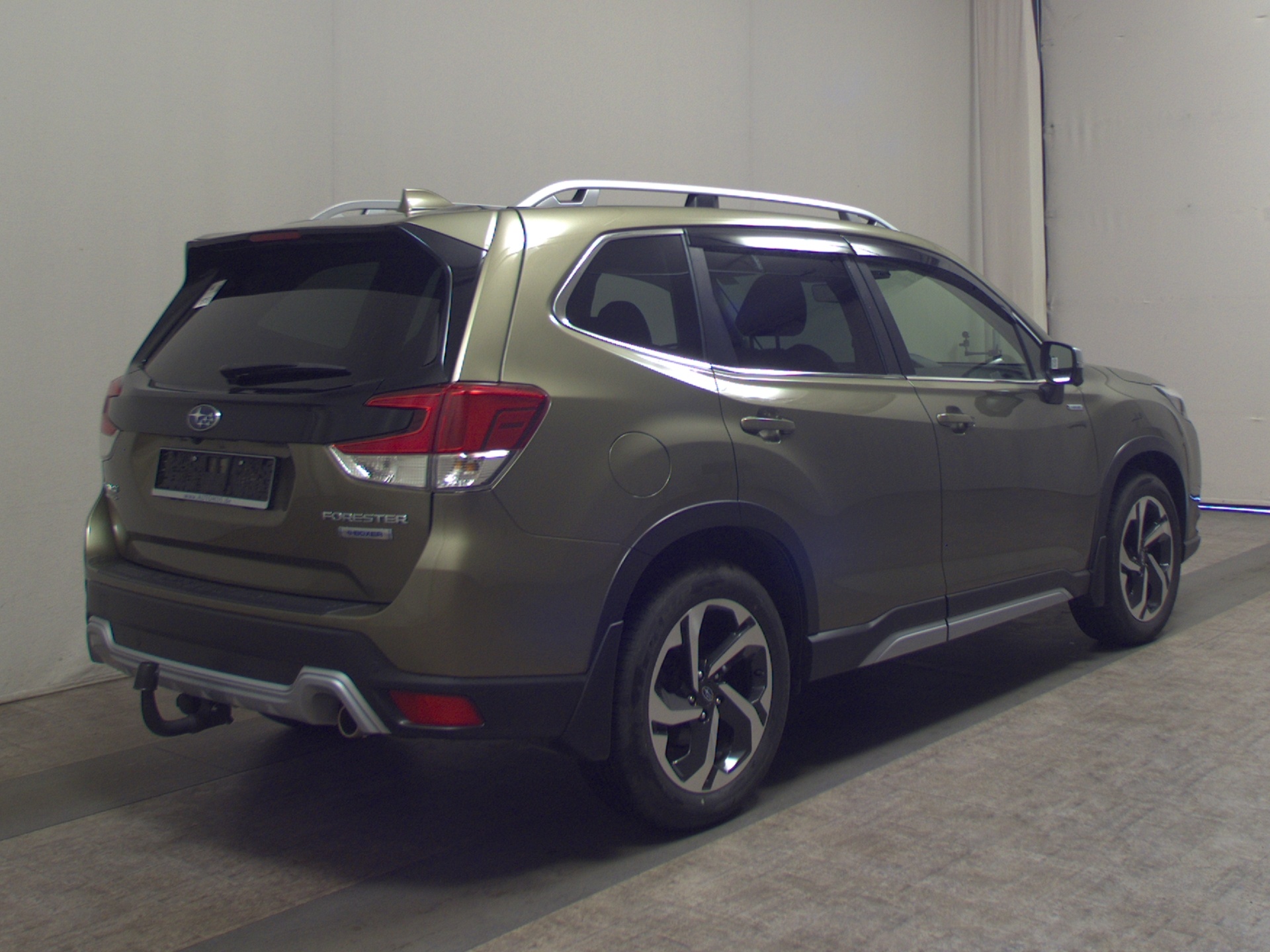 Subaru Forester 2.0 Platinum Leder Navi LED RfK AHK ACC 4