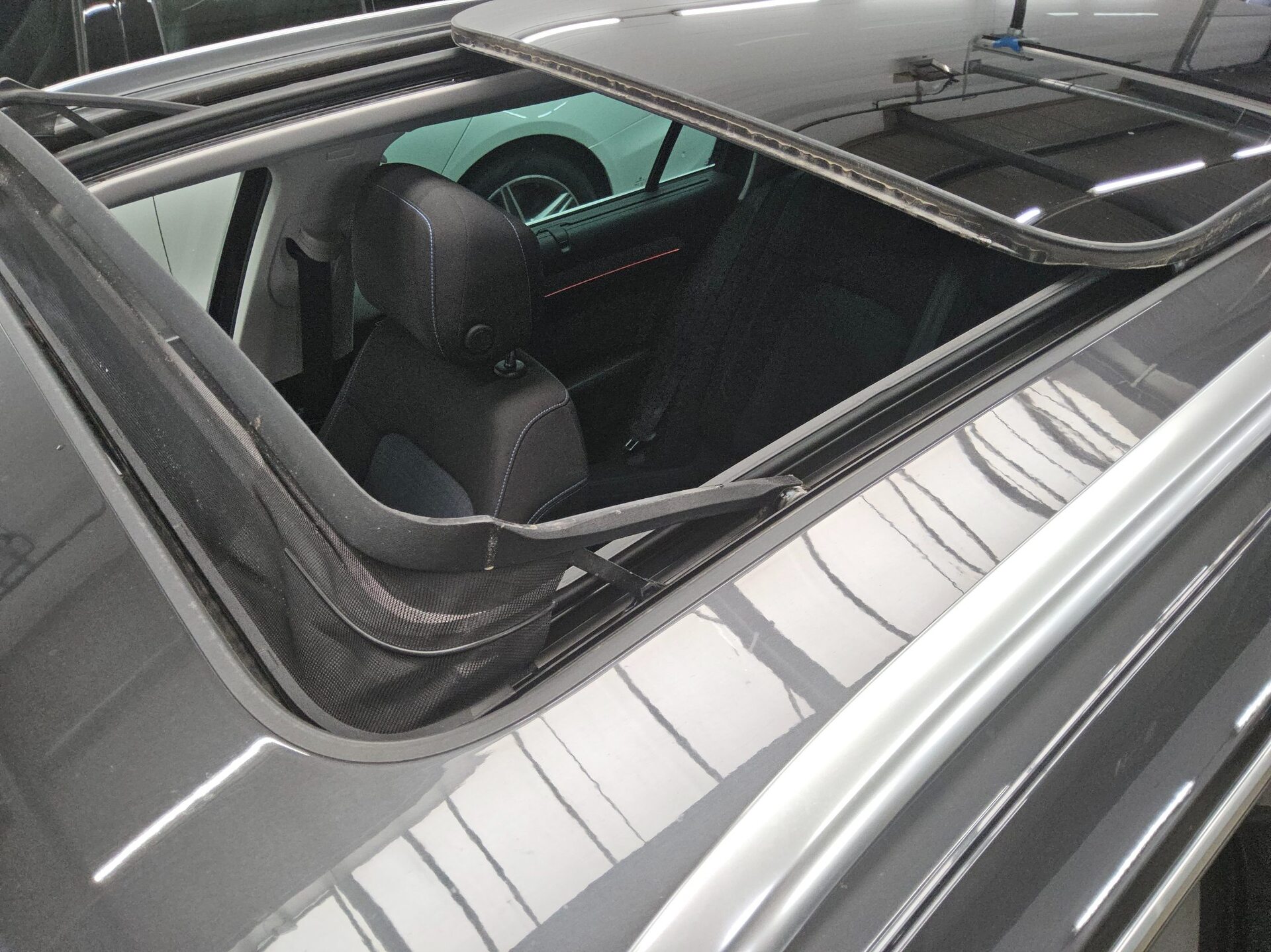 Volkswagen Passat Variant GTE 1.4 TSI Navi LED AID Pano RfK 12