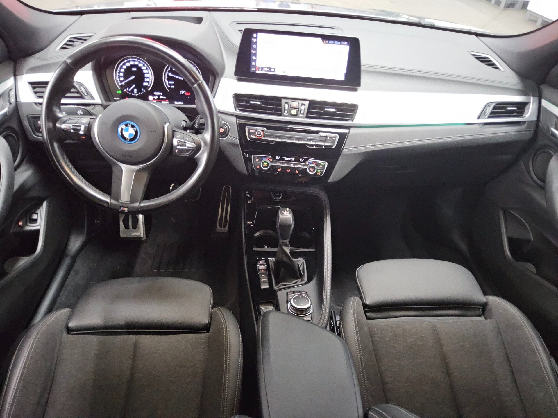 BMW X2 xDrive25e M-Sport T-Leder Navi LED HuD 5