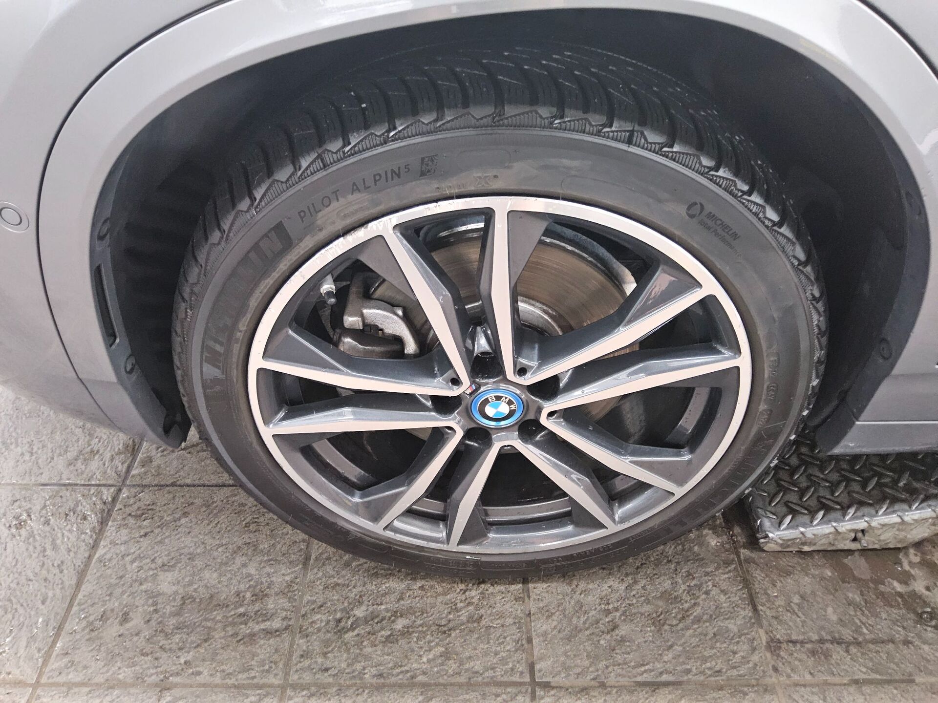BMW X2 xDrive25e M-Sport T-Leder Navi LED HuD 10