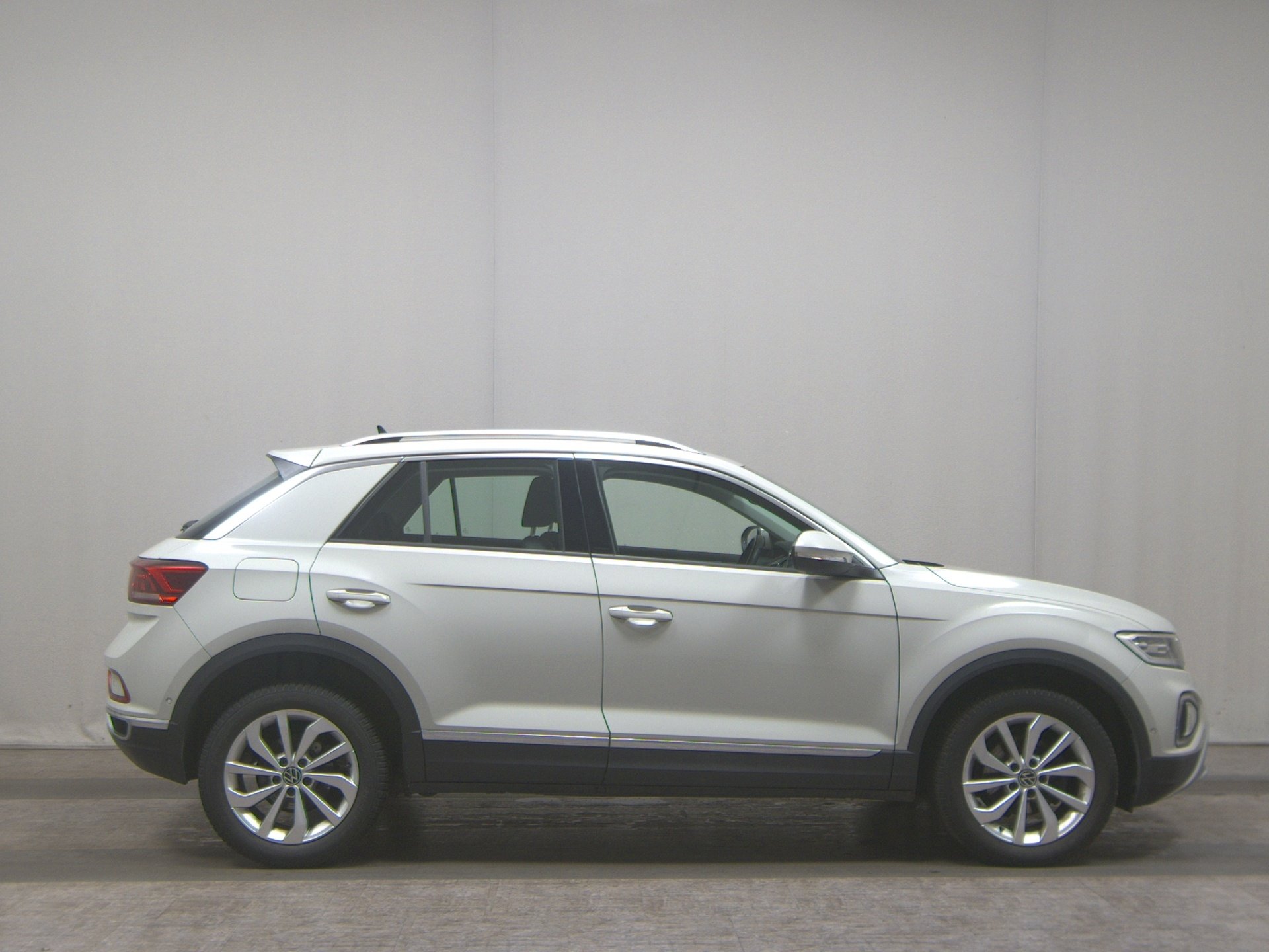 Volkswagen T-Roc 1.0 TSI Style T-Leder Navi LED AID PDC