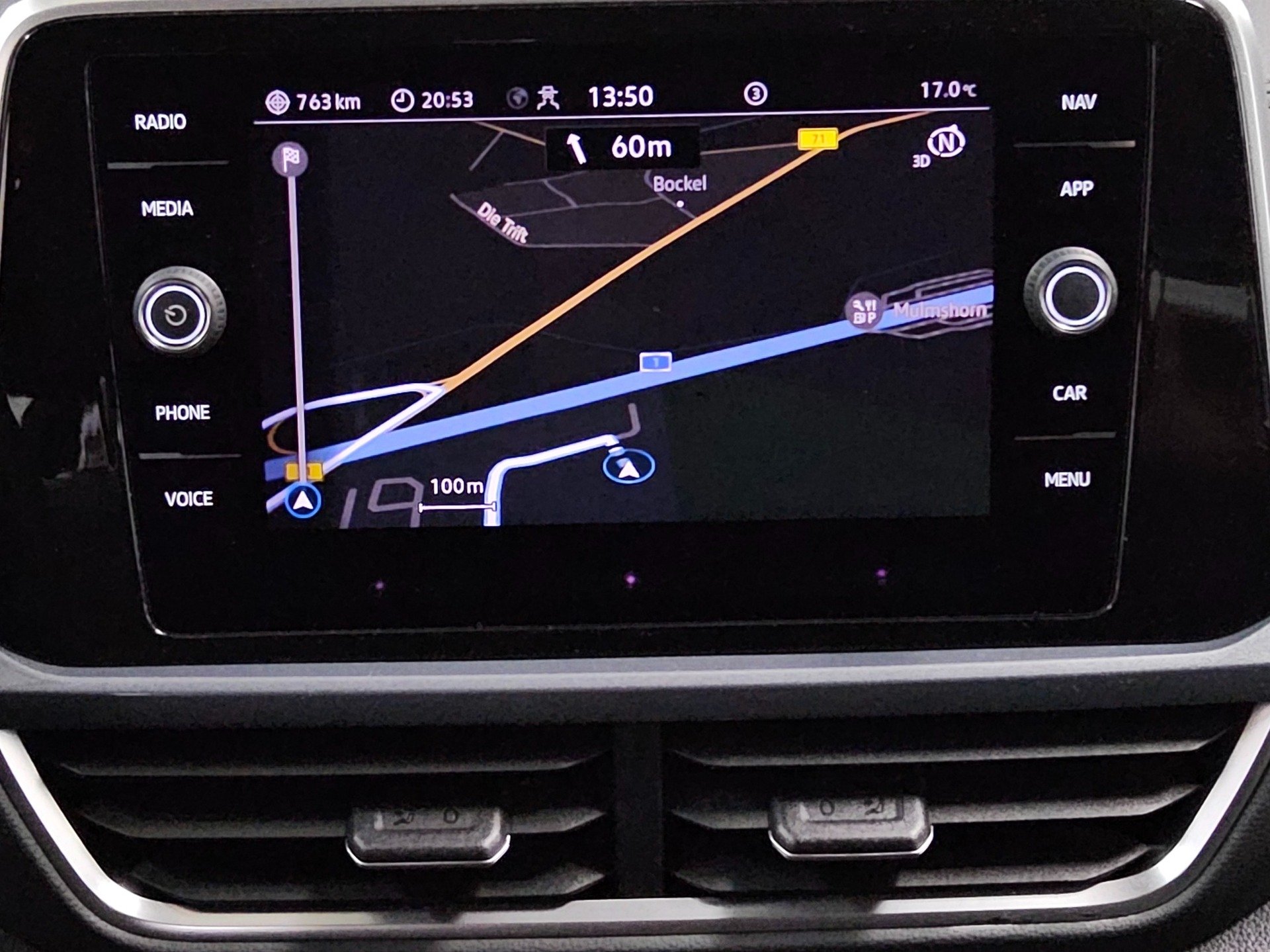 Volkswagen T-Roc 1.0 TSI Style T-Leder Navi LED AID PDC 7