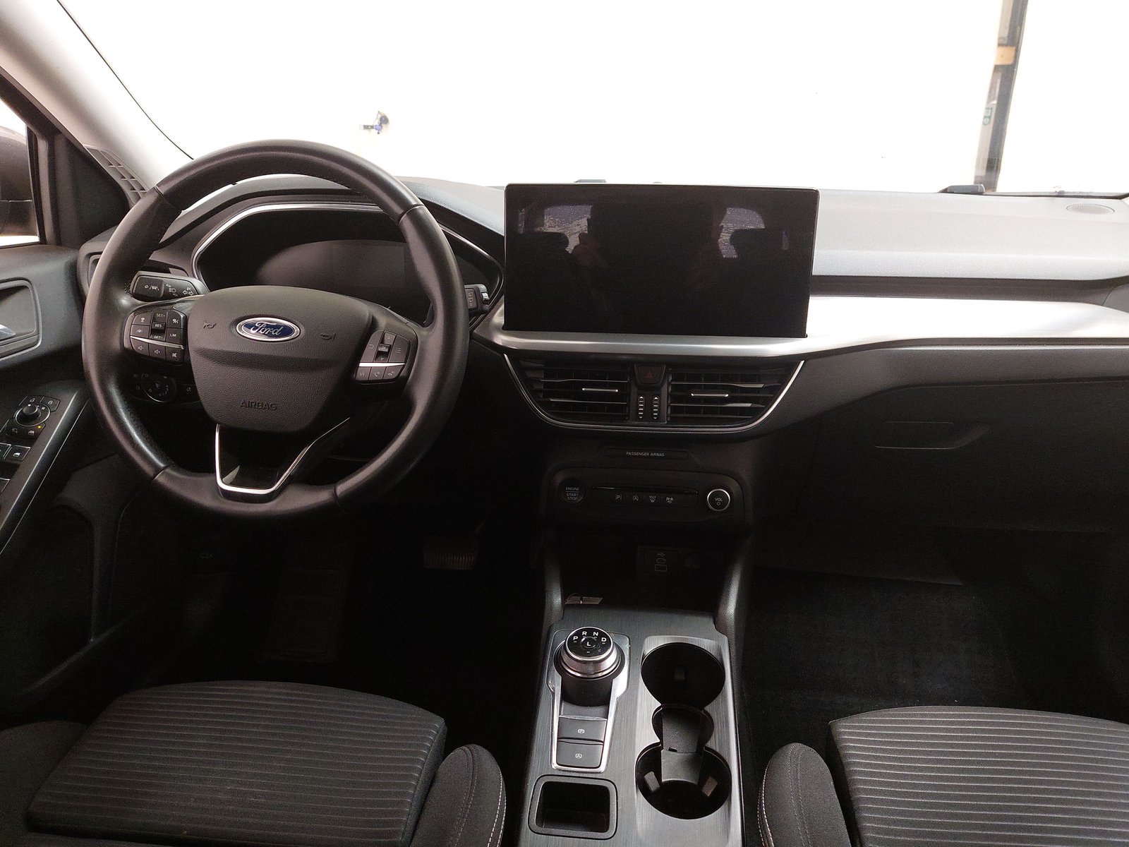 Ford Focus Turnier 1.5 EB Titanium S NAVI LED SHZ PDC 13