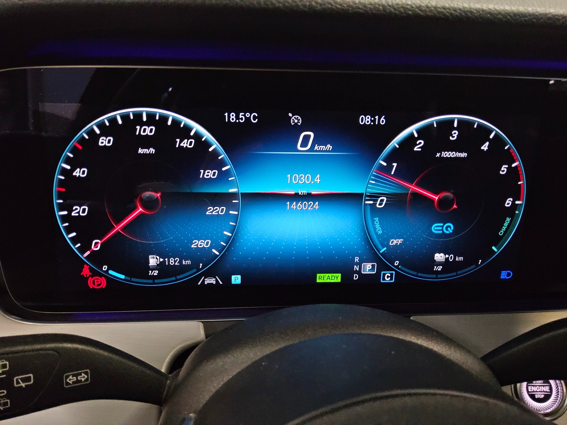 Mercedes-Benz E 300 T de Avantgarde Navi Multibeam RfK AHK 8