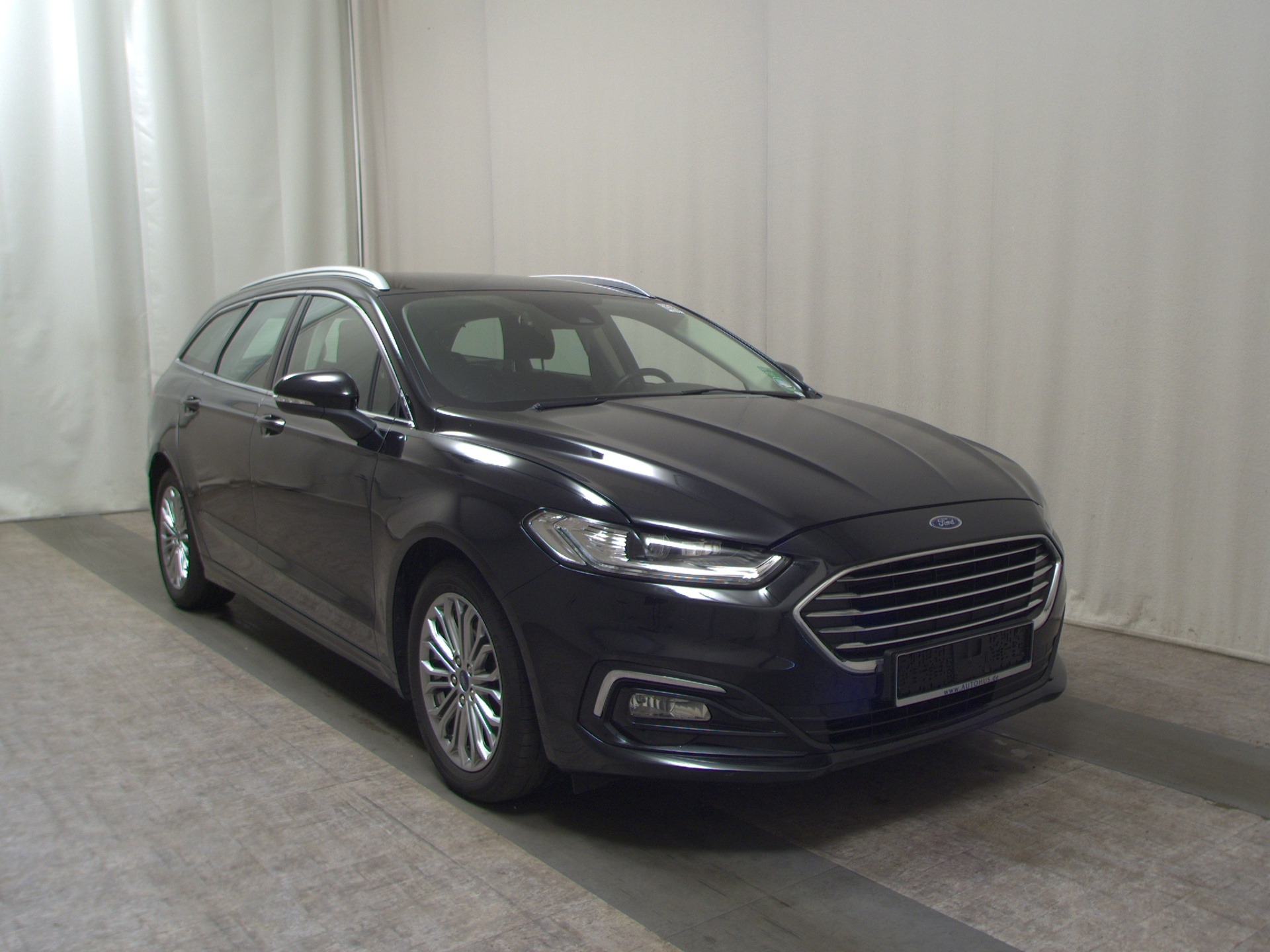 Ford Mondeo Turnier 2.0 EB Titanium Navi LED RFK  AHK 3