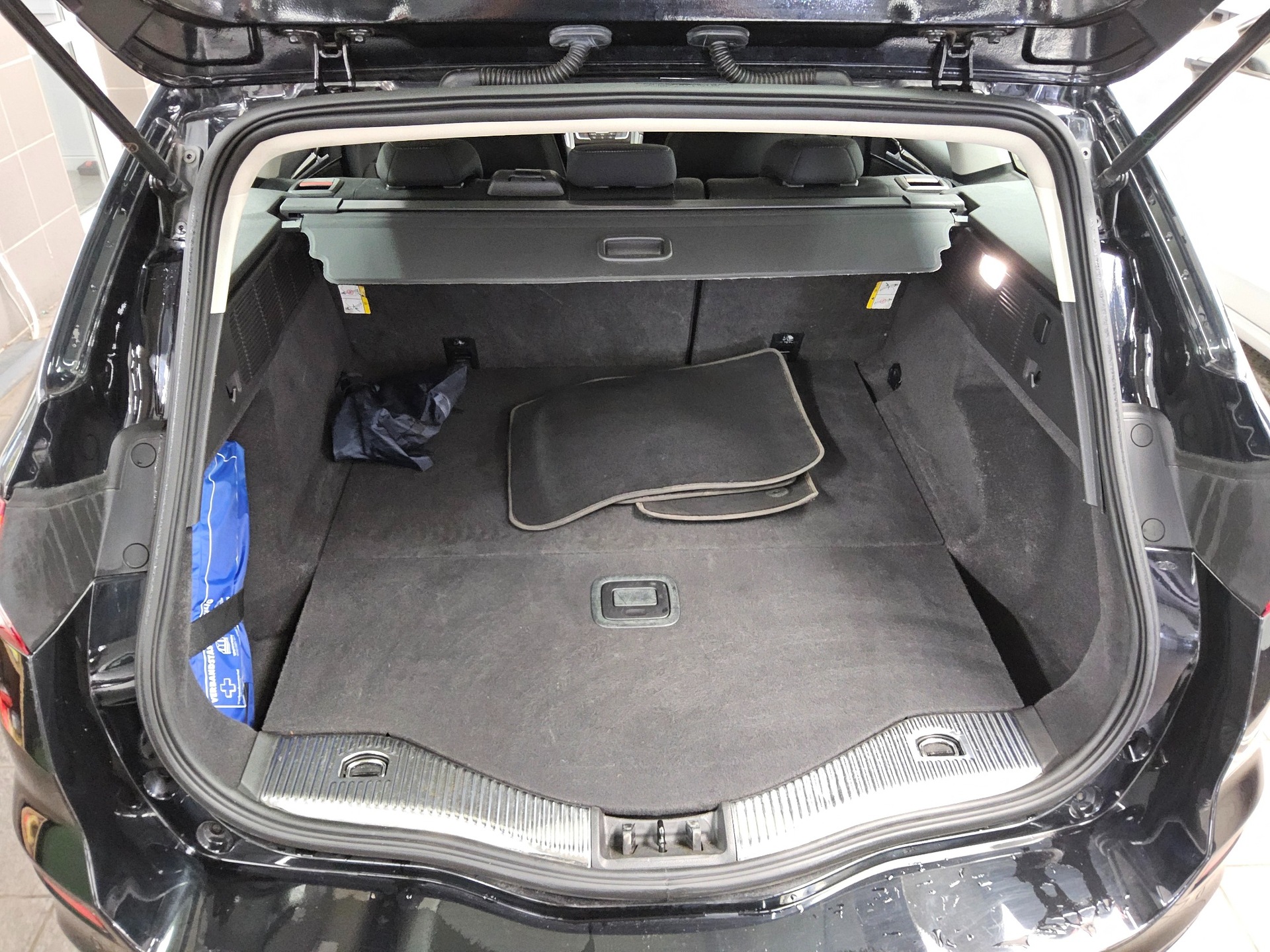 Ford Mondeo Turnier 2.0 EB Titanium Navi LED RFK  AHK 11