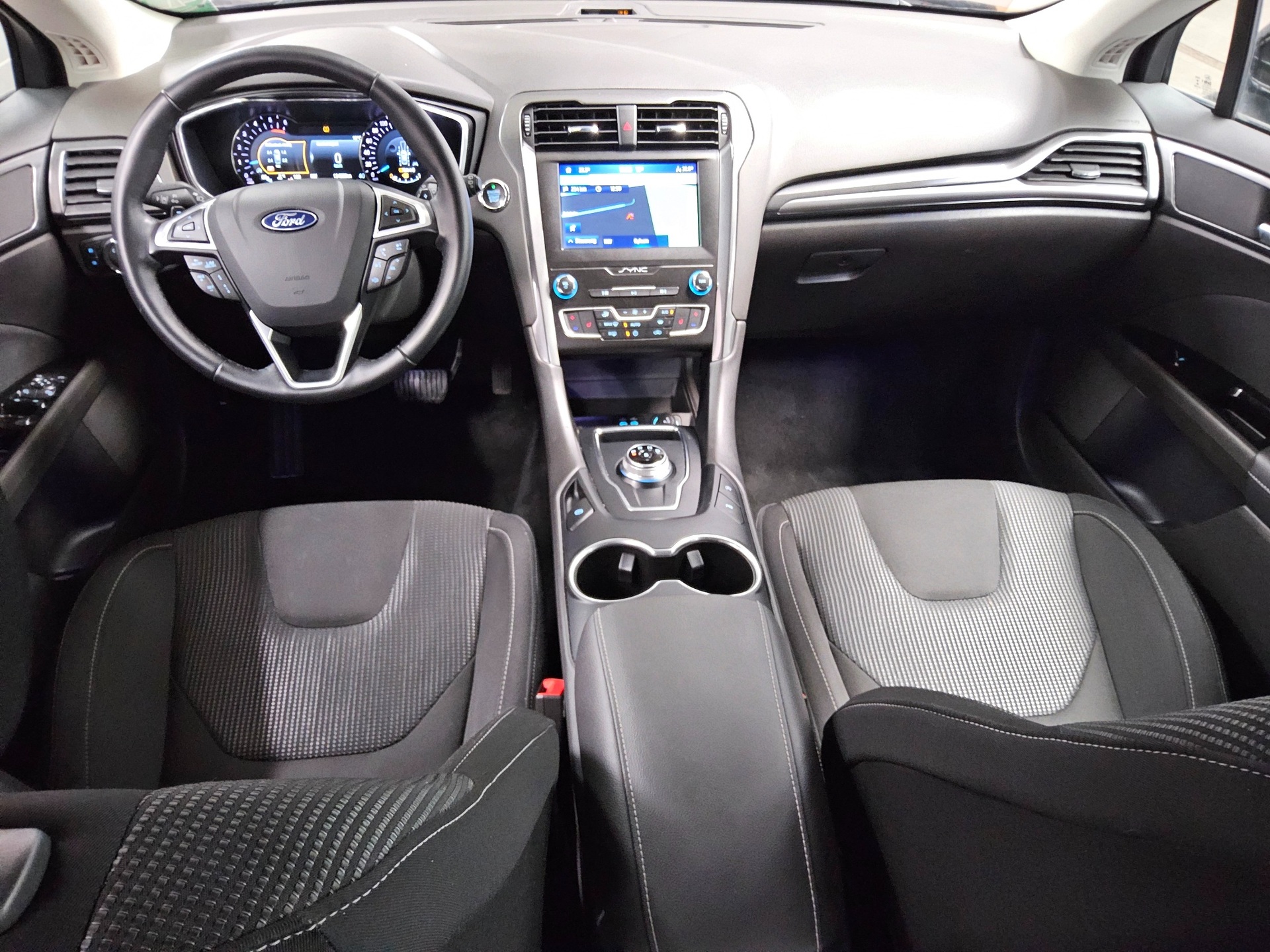 Ford Mondeo Turnier 2.0 EB Titanium Navi LED RFK  AHK 5
