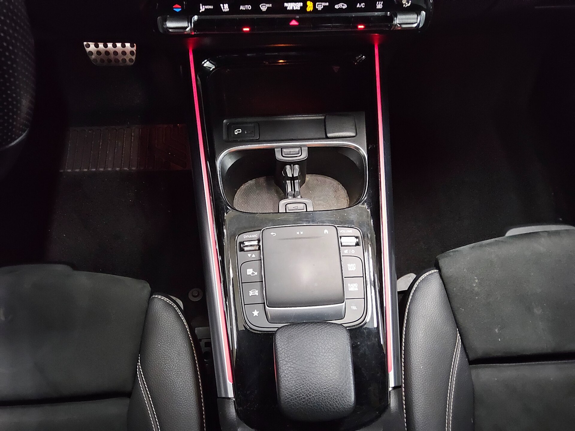 Mercedes-Benz B 250 e AMG-Line Edition 2020 Night Navi LED 6