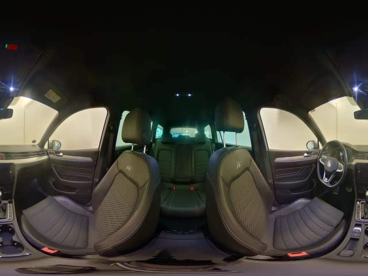 Volkswagen Passat R Line Matrix*ACC*H&K*AHK*Massag*Kamera 6