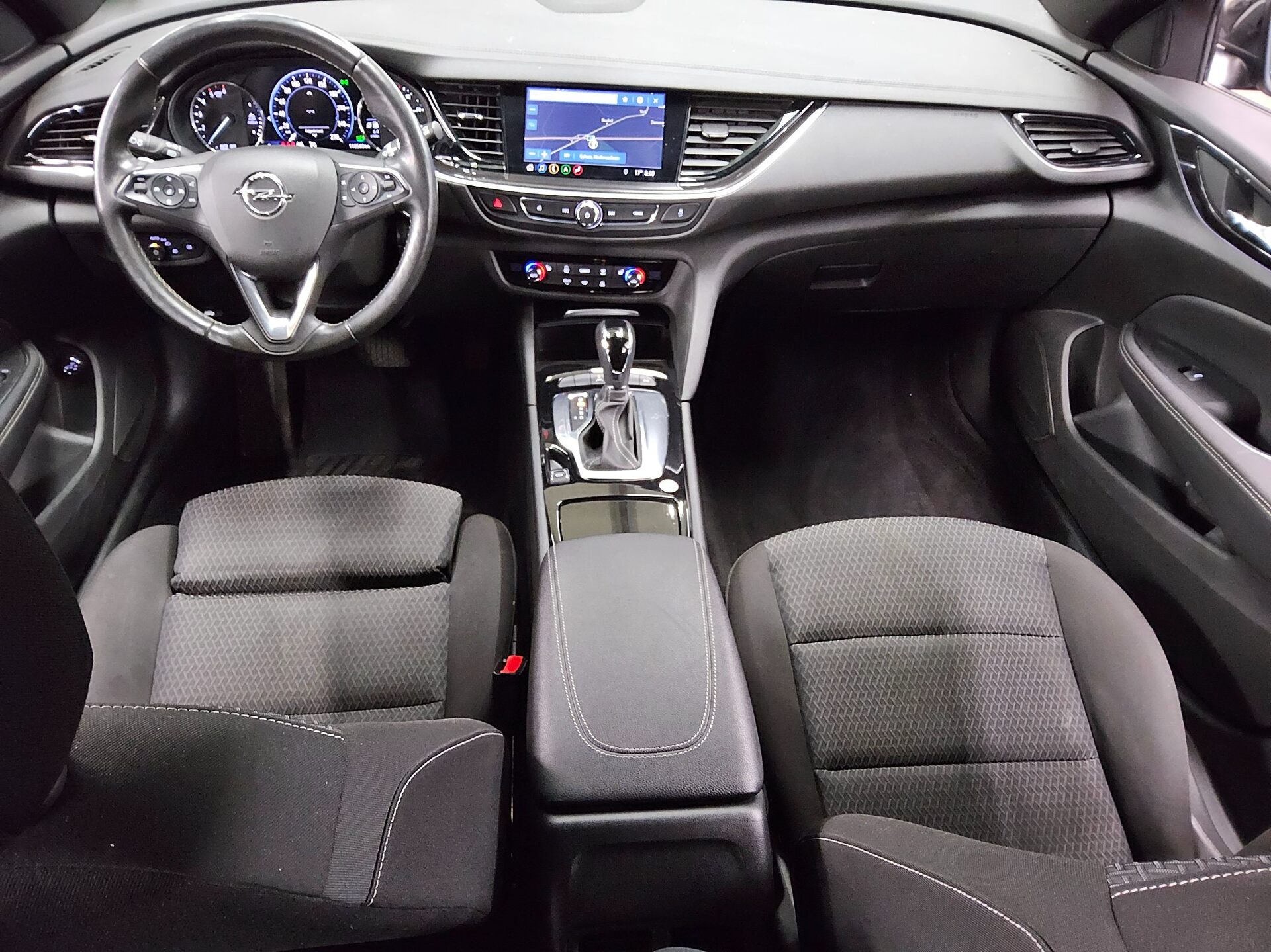 Opel Insignia ST 1.5 D Business Ed. Navi LED Shz RFK 5