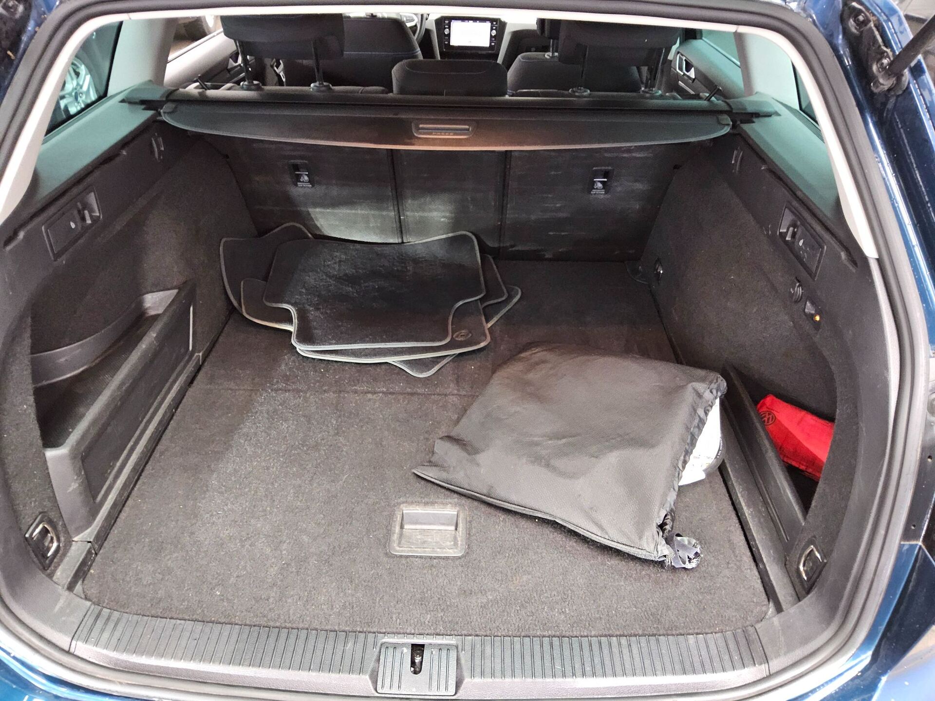 Volkswagen Passat Var. GTE 1.4 TSI Navi Matrix AID StHzg 13