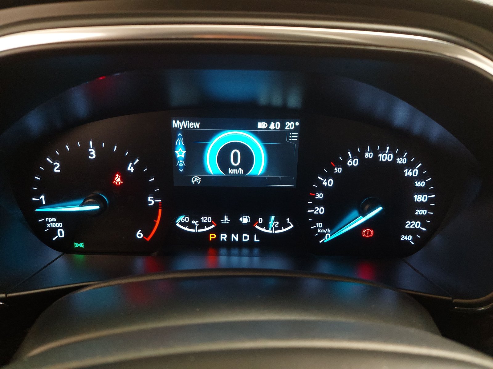 Ford Focus Turnier 1.5 EB Titanium NAVI LED SHZ PDC 17