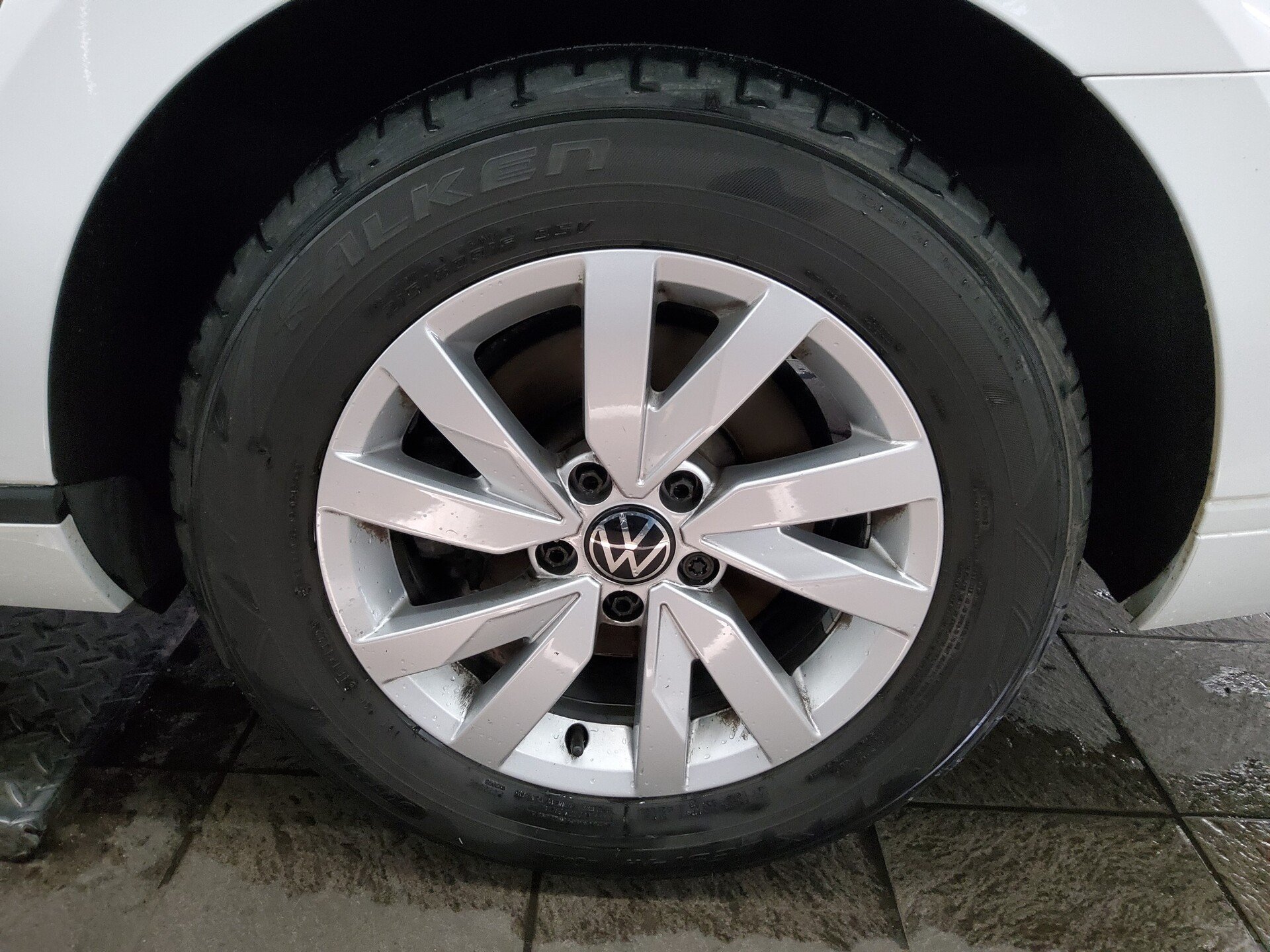 Volkswagen Passat Var. 2.0 TDI Navi LED PDC BT 10