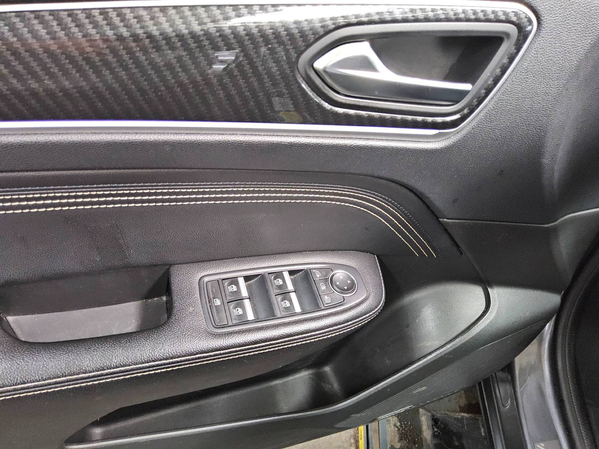 Renault Arkana 1.6 E-Tech Navi LED Leder RFK ACC 10