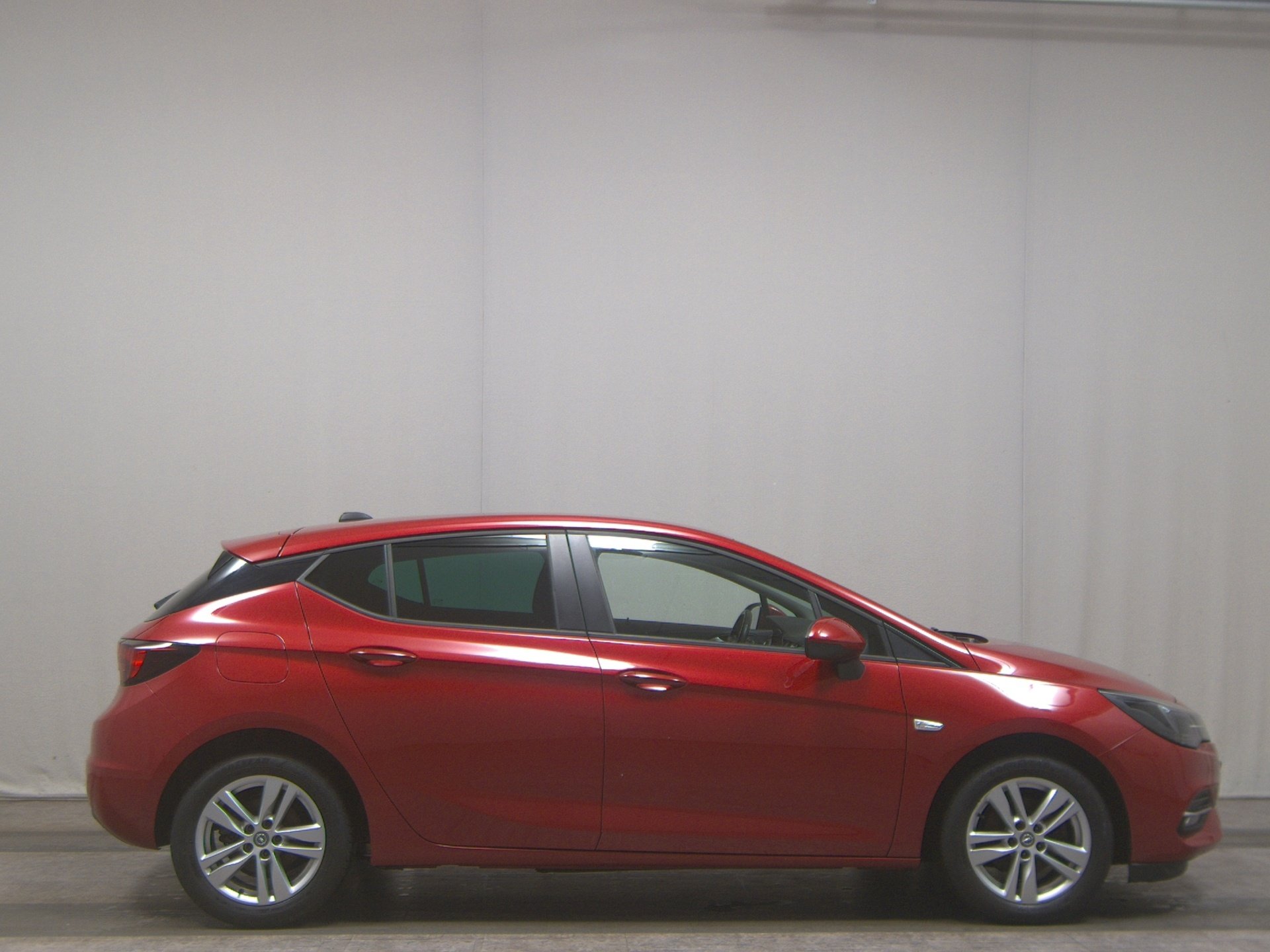 Opel Astra 1.5 D Edition Navi LED Shz AHK RFK