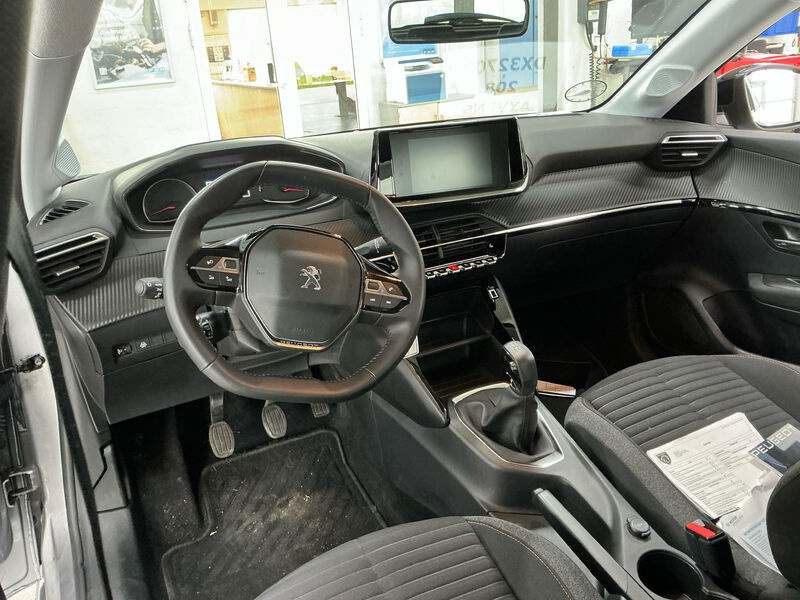 Peugeot 208 1.2 PureTech Active LED PDC Shz 5