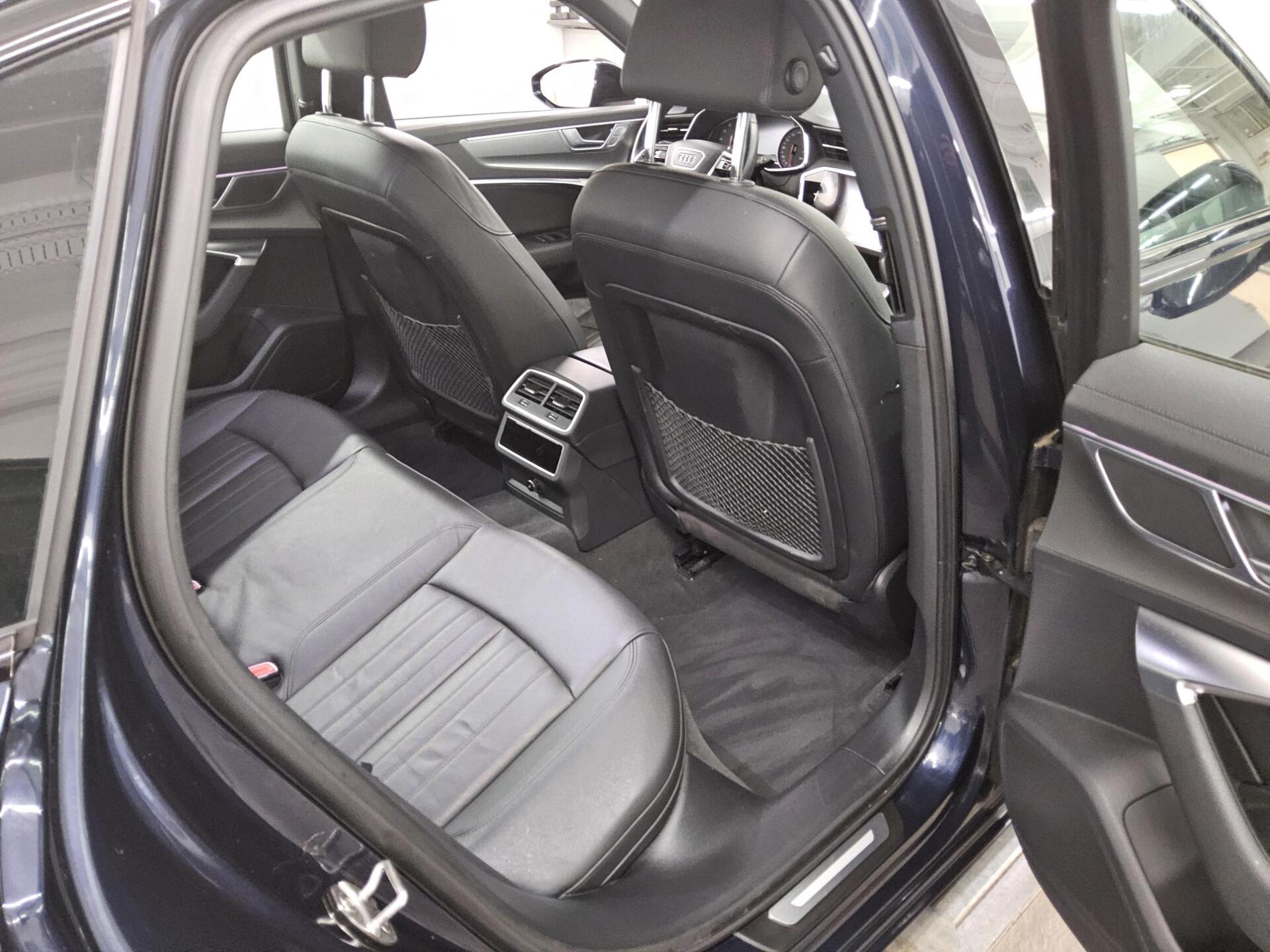 Audi A6 45 TFSI Qu. design Leder Navi LED RfK PDC Shz 13