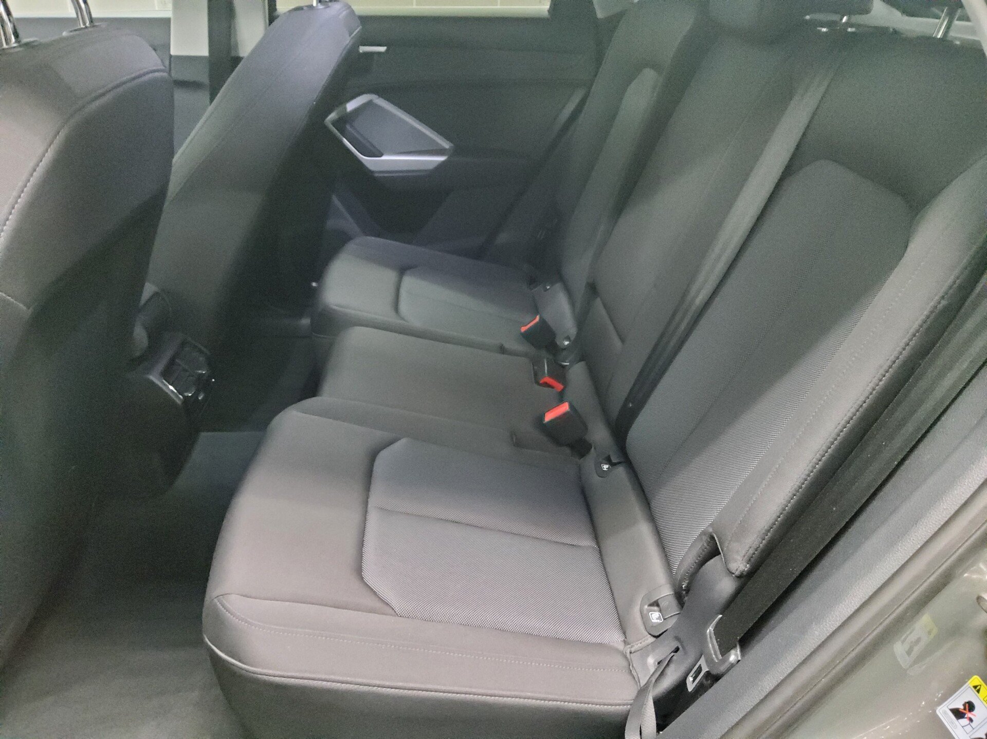 Audi Q3 Sportback 35 TDI Navi virtual LED ACC AHK 13