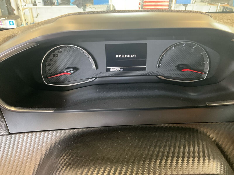 Peugeot 208 1.2 PureTech Active LED PDC Shz 8