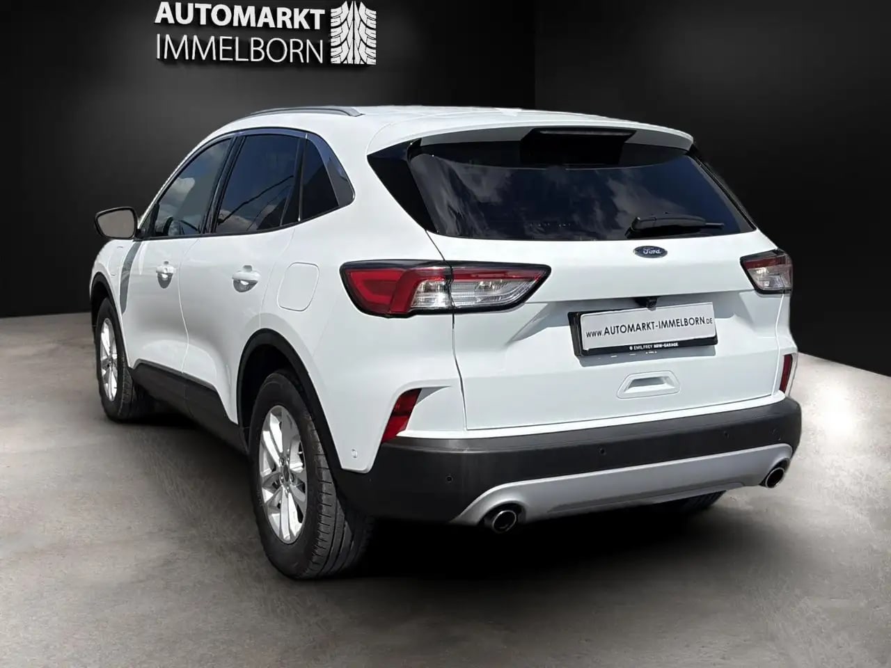 Ford Kuga PluHybrid Titanium 360*LED*ACC*Winterpak*DA 9