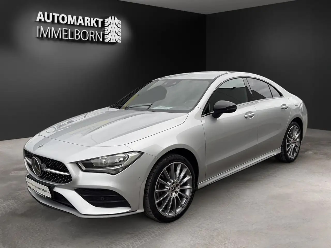 Mercedes-Benz CLA 250 e 2x AMG Night*19*Distro*360*Alcantara*L 4