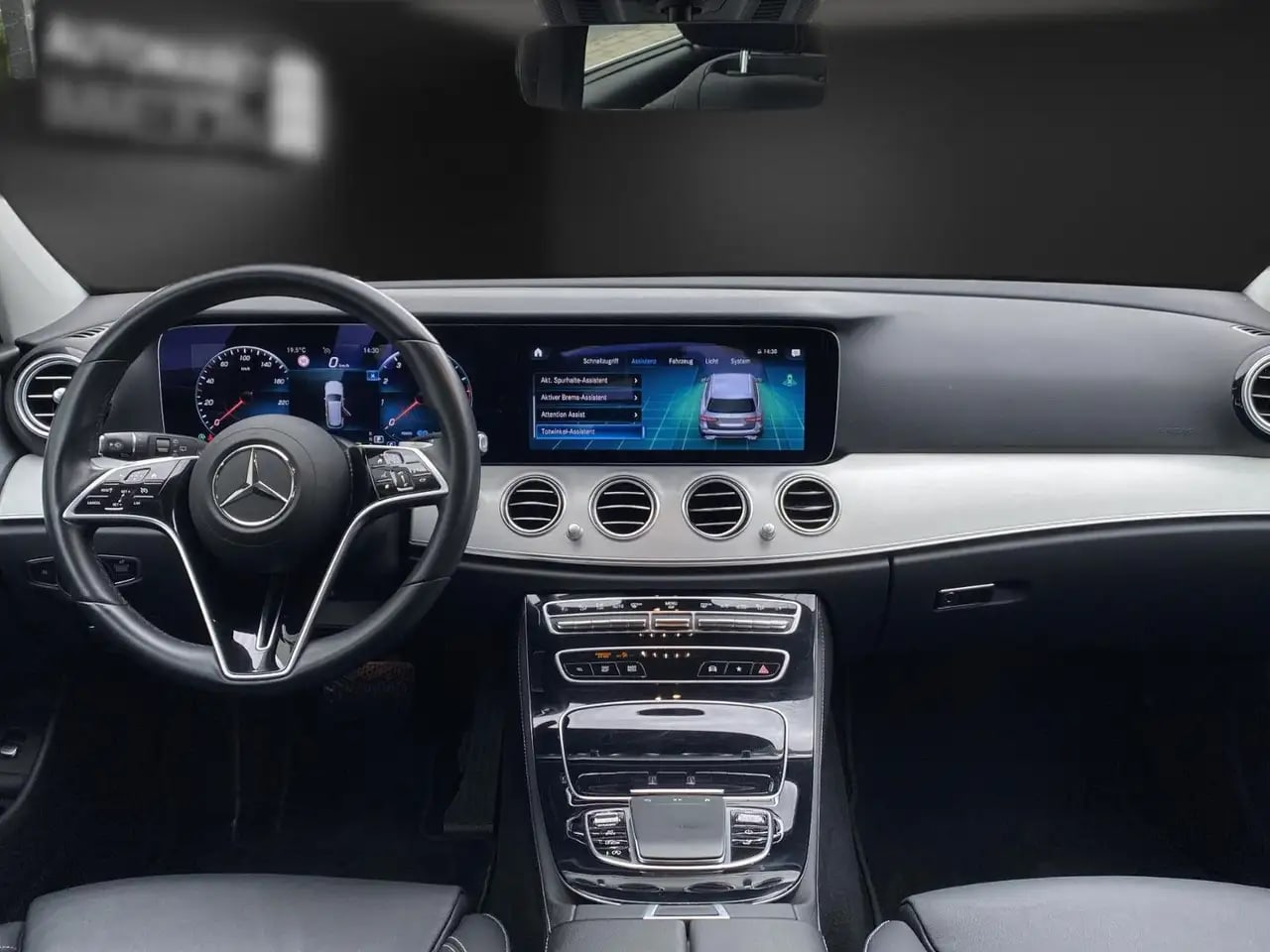 Mercedes-Benz E 300 Avantgarde Vollleder*LED*Kamera*Wides*DAB* 12