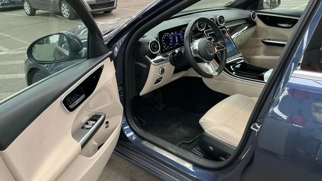 Mercedes-Benz C 300 d 360*Distro*VollLeder*DAB*NaviTouch*Sport 12