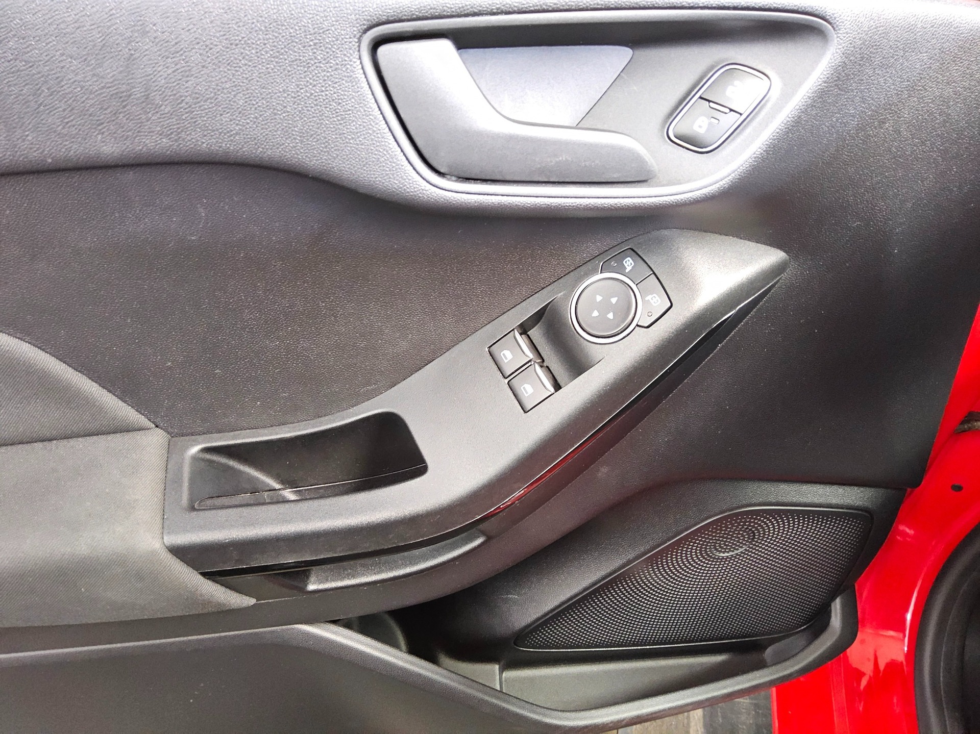Ford Fiesta 1.5 TDCi Cool&Connect LED Shz Tempomat 9