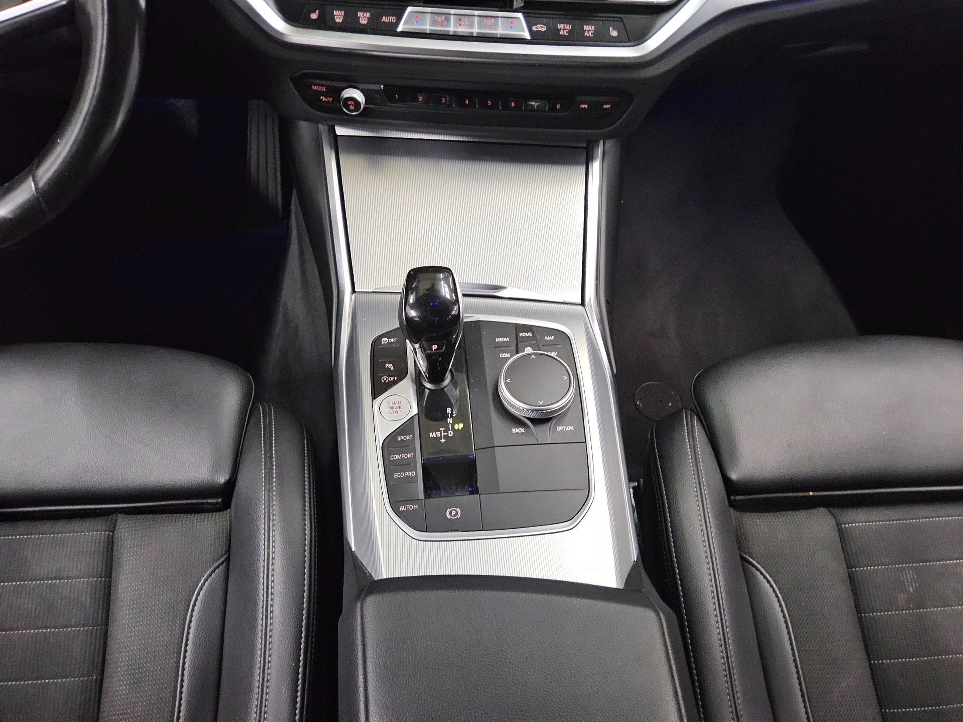BMW 320iA Touring Sport-Line Navi LED LC-Pro RFK ACC 6