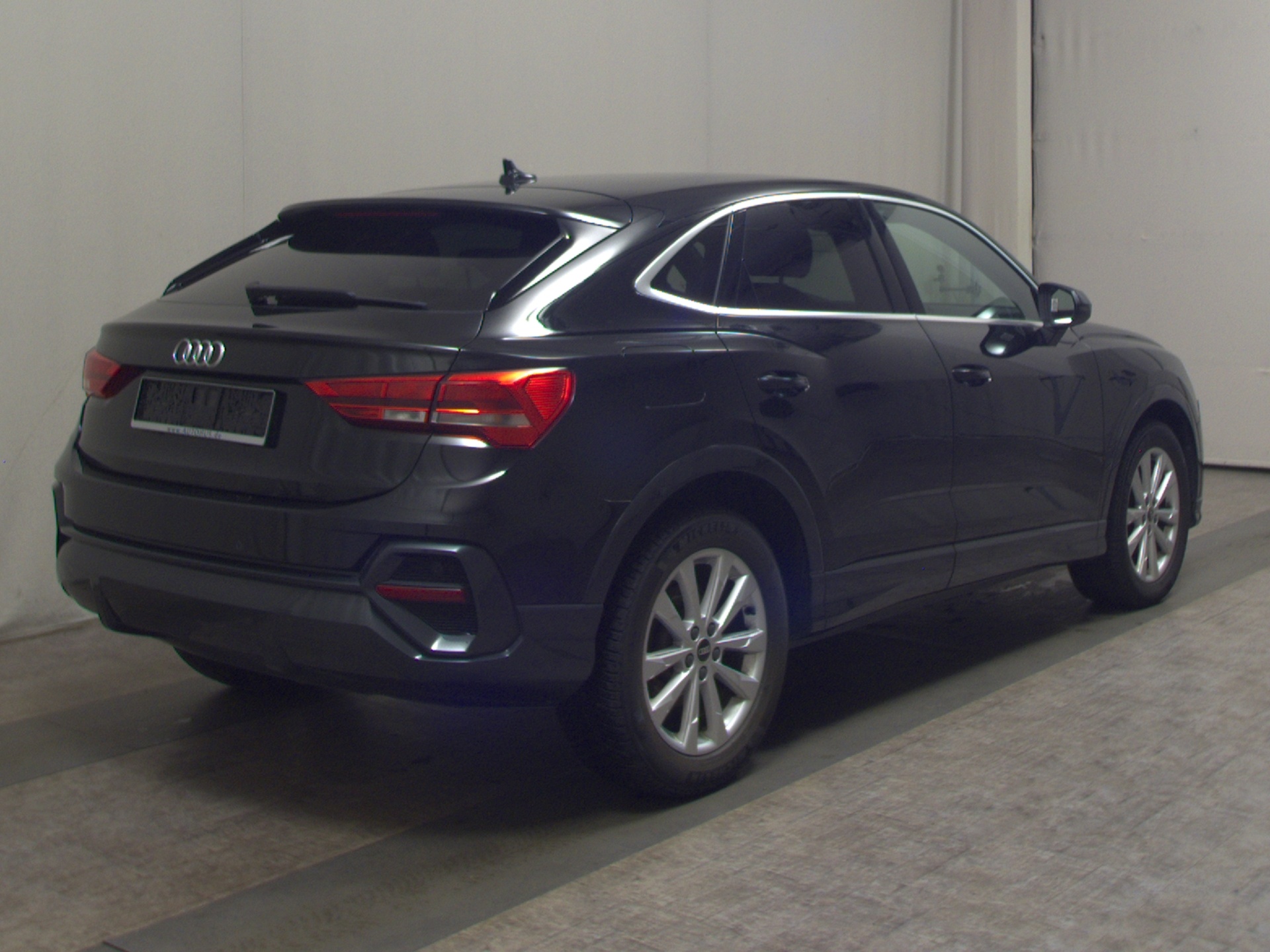 Audi Q3 Sportback 35 TDI Leder Navi LED vc 4