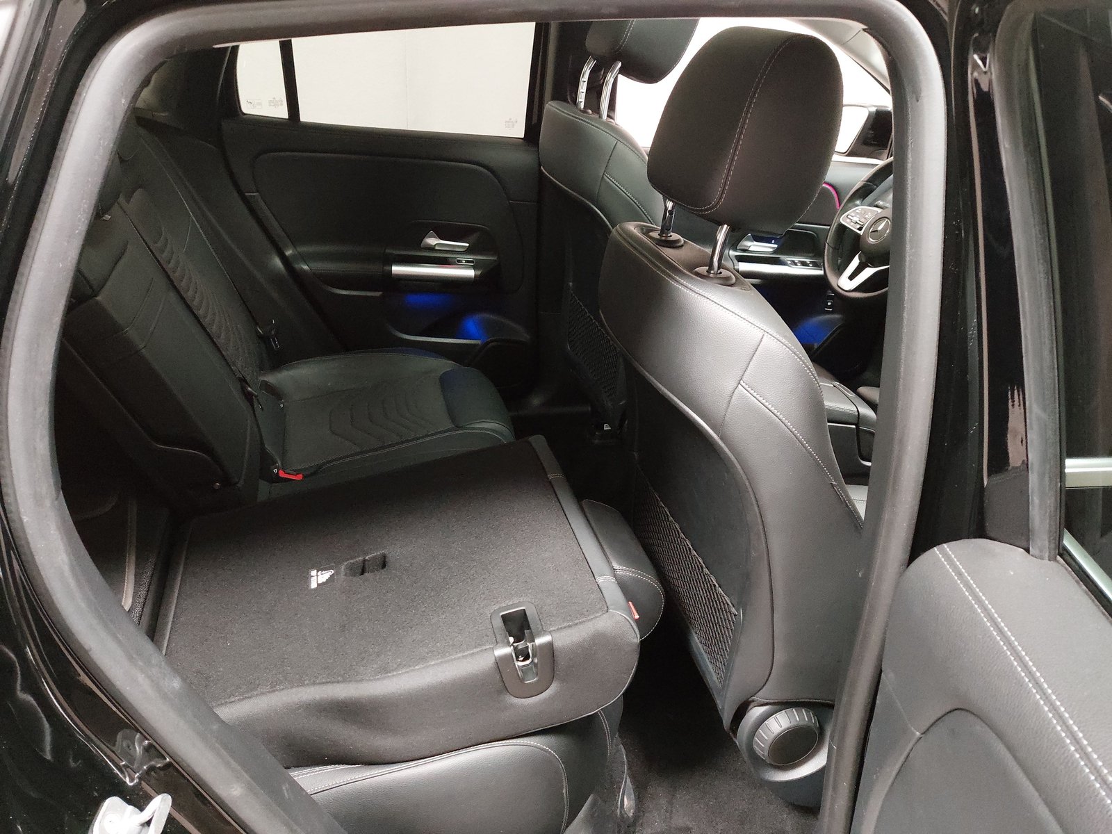 Mercedes-Benz EQA 250 Progressive T-Leder Navi LED Pano 11