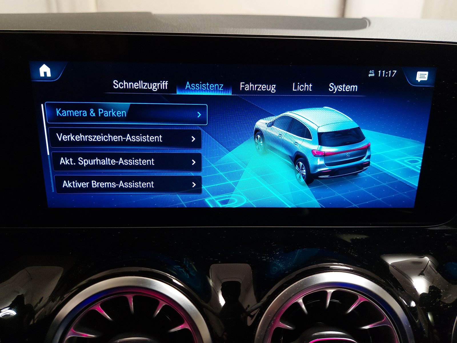 Mercedes-Benz EQA 250 Progressive T-Leder Navi LED Pano 20