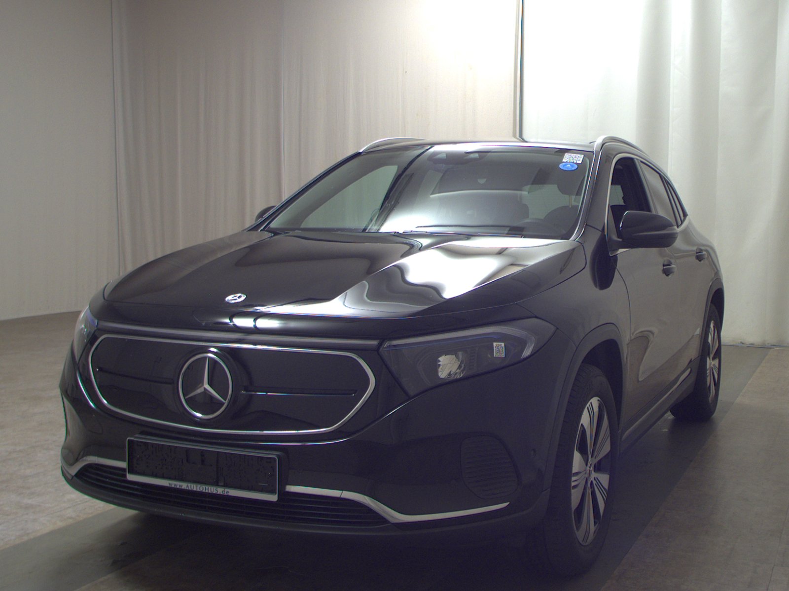 Mercedes-Benz EQA 250 Progressive T-Leder Navi LED Pano 2