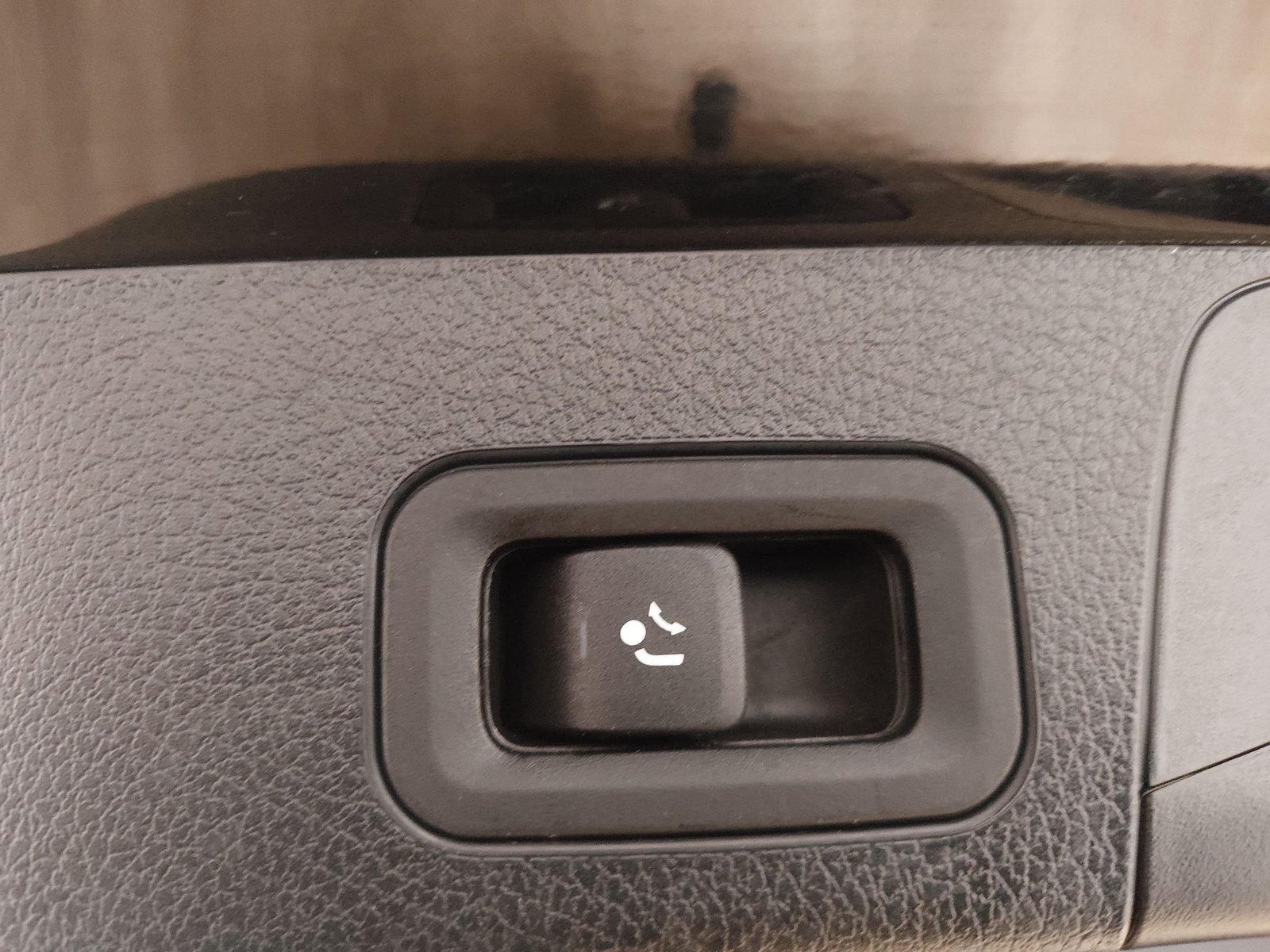 Mercedes-Benz GLB 200 d Progressive T-Leder Night Navi LED AHK 17