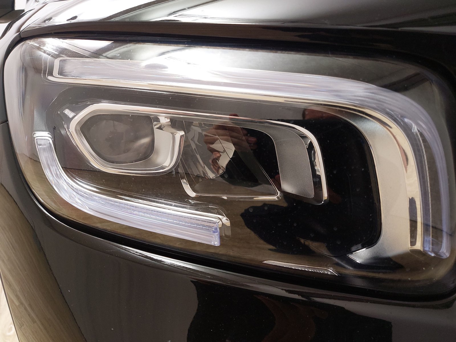 Mercedes-Benz GLB 200 d Progressive T-Leder Night Navi LED AHK 16
