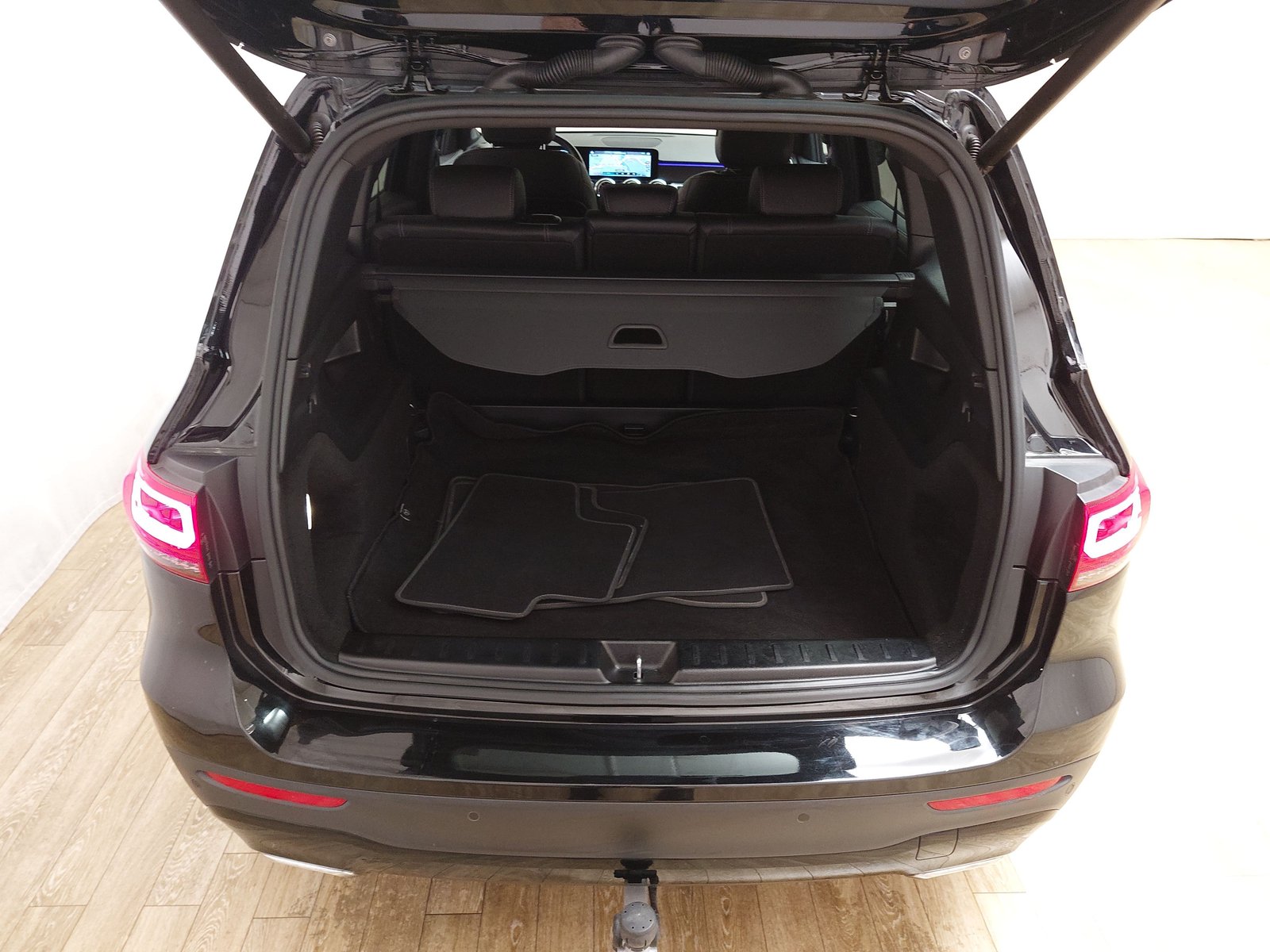 Mercedes-Benz GLB 200 d Progressive T-Leder Night Navi LED AHK 19