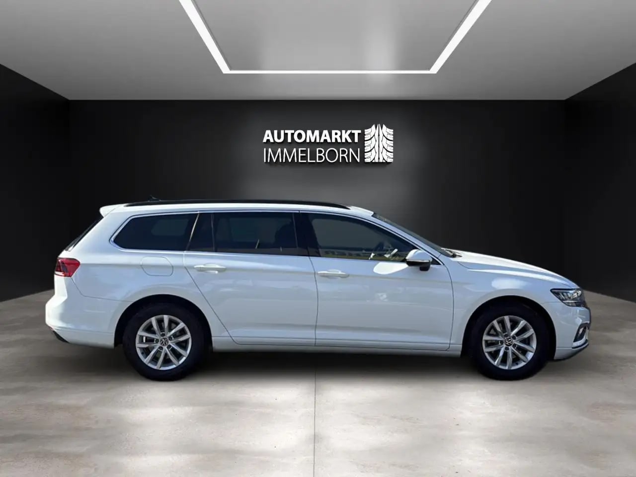 Volkswagen Passat Panorama*ACC*LED*Massag*Spur*Kamera*AHK 11