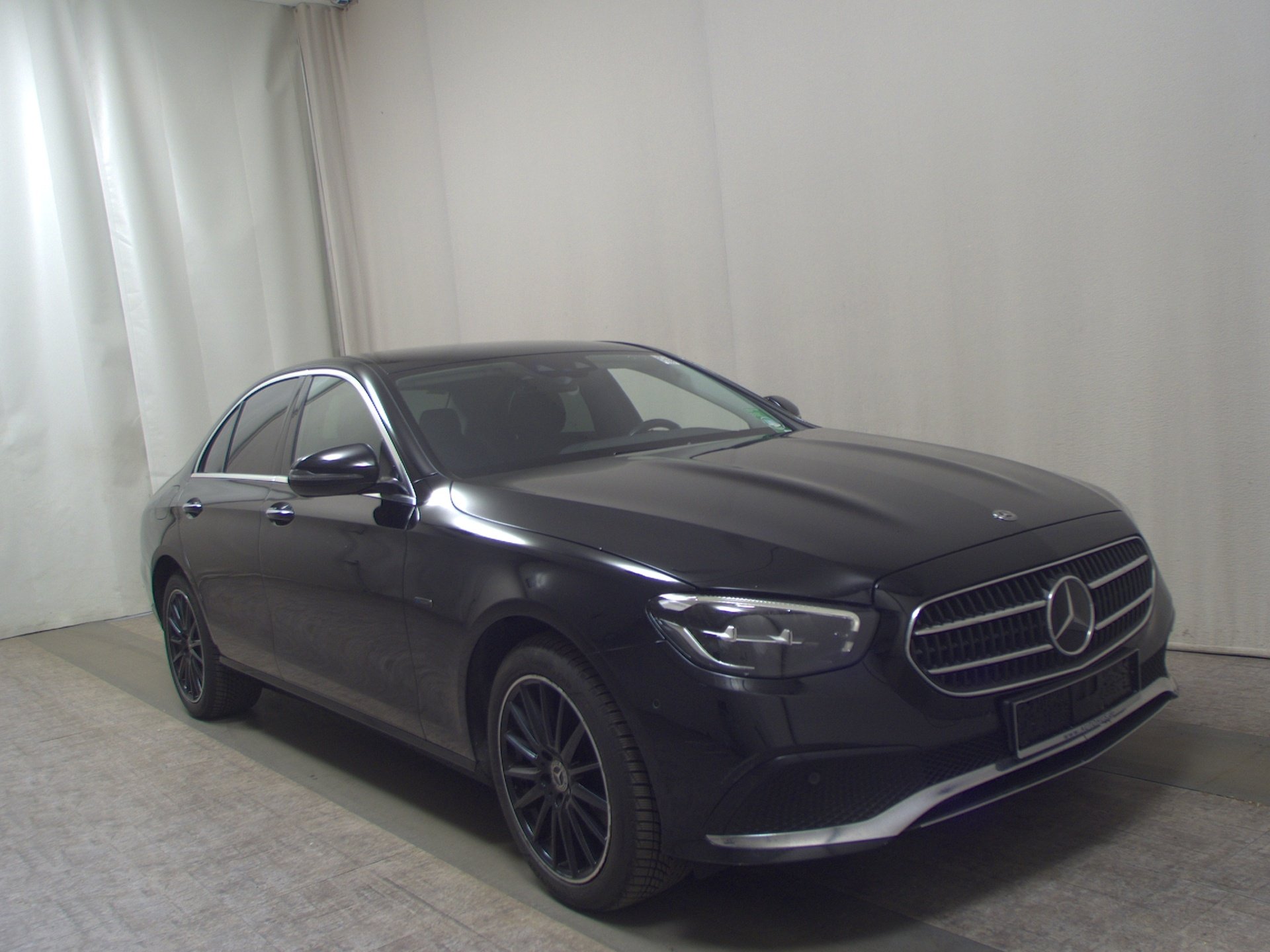 Mercedes-Benz E 300 de Widescreen LED RFK PDC 3